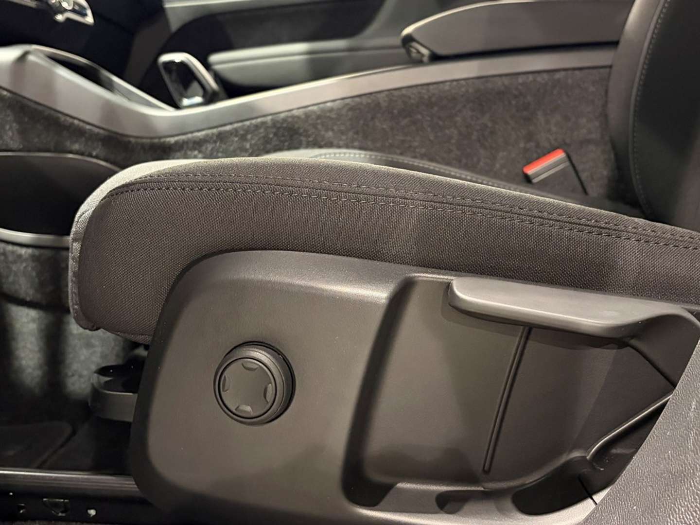 Volvo EX40 Recharge Plus -  - Joinsteer - #5