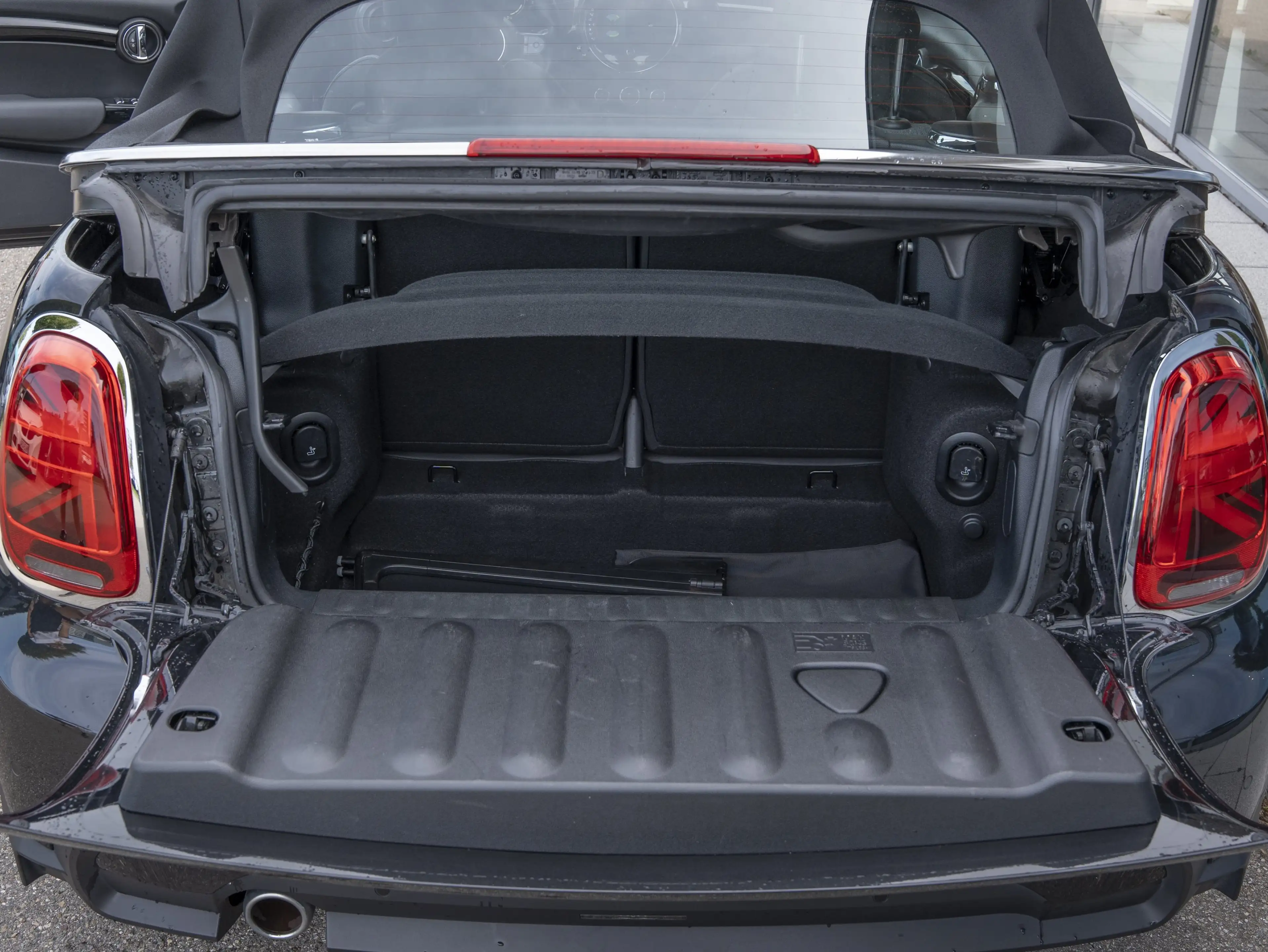 MINI Cooper C Cabrio Cooper C Classic Trim Cab Premium HUD H/K Kamera — photo 12