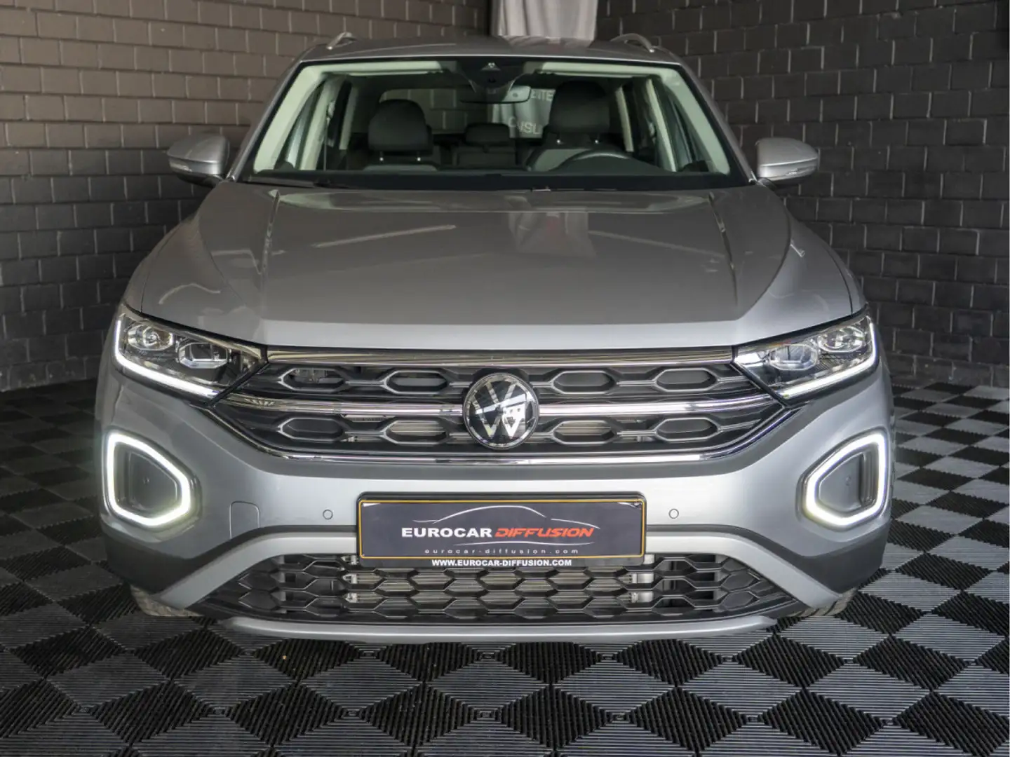Volkswagen T-Roc Style 2.0 TDI 150CV DSG7 * Sièges Chauffants * Cam Gris - 2
