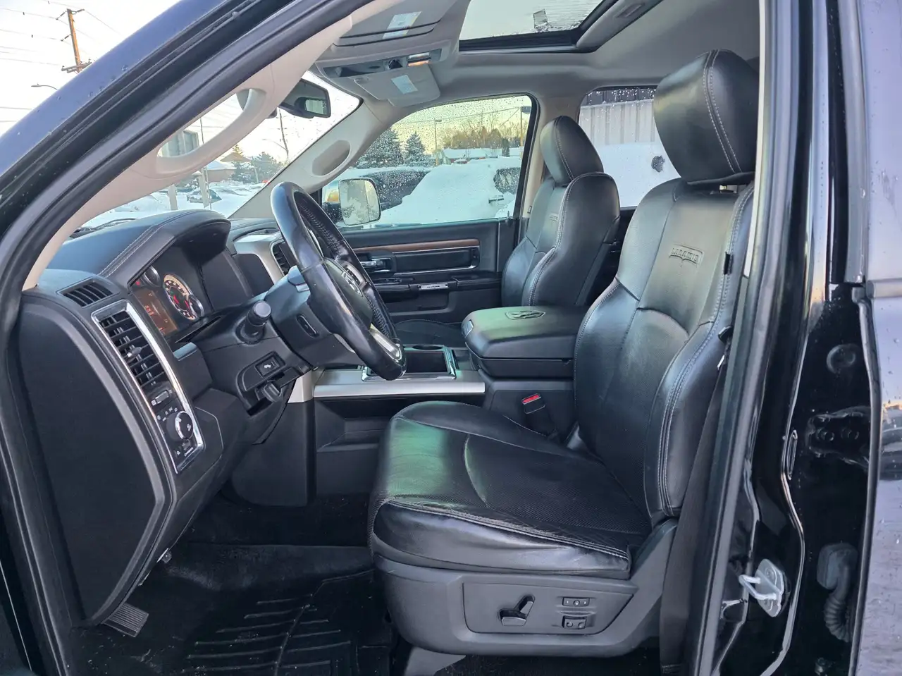 RAM 1500 photo RAM 1500