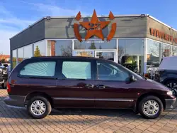 chrysler voyager 9 places