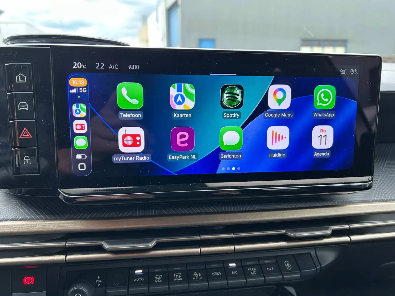 Lancia Ypsilon 2025 — фото 10