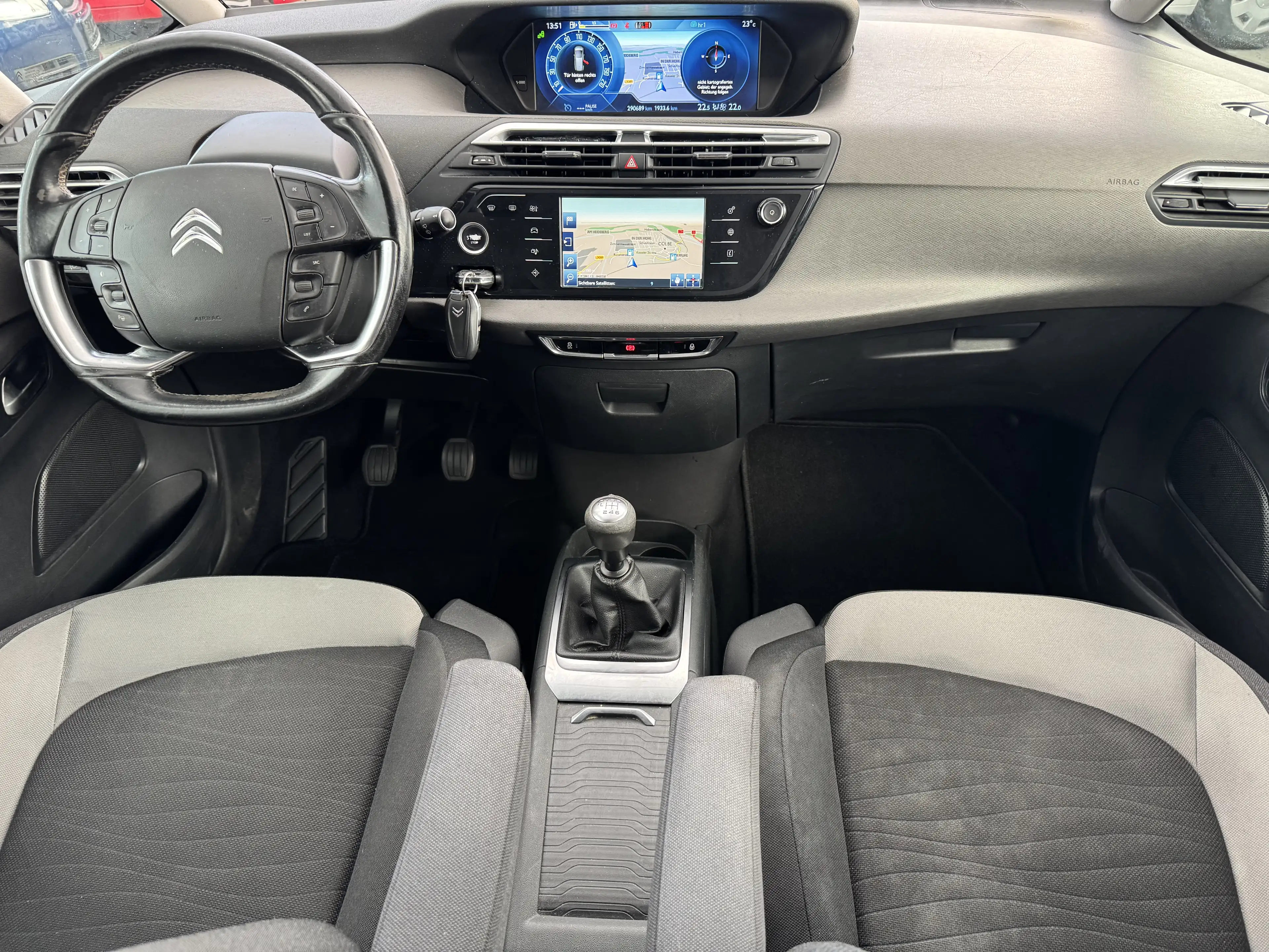 Citroen Grand C4 SpaceTourer Selection 2,0 Blue-HDi 110 kW /Navi / Rü-Kamera — photo 7