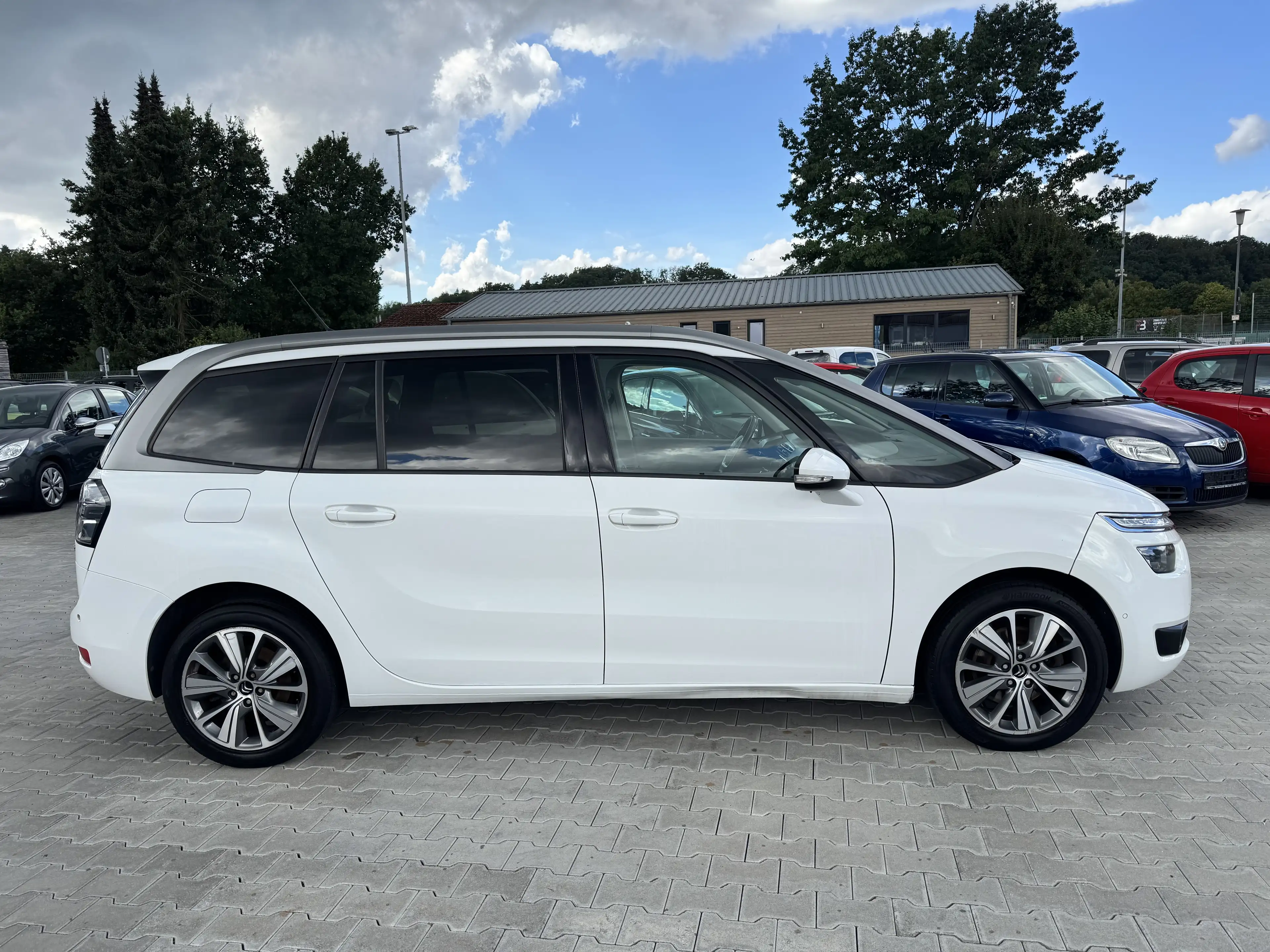 Citroen Grand C4 SpaceTourer Selection 2,0 Blue-HDi 110 kW /Navi / Rü-Kamera — photo 13
