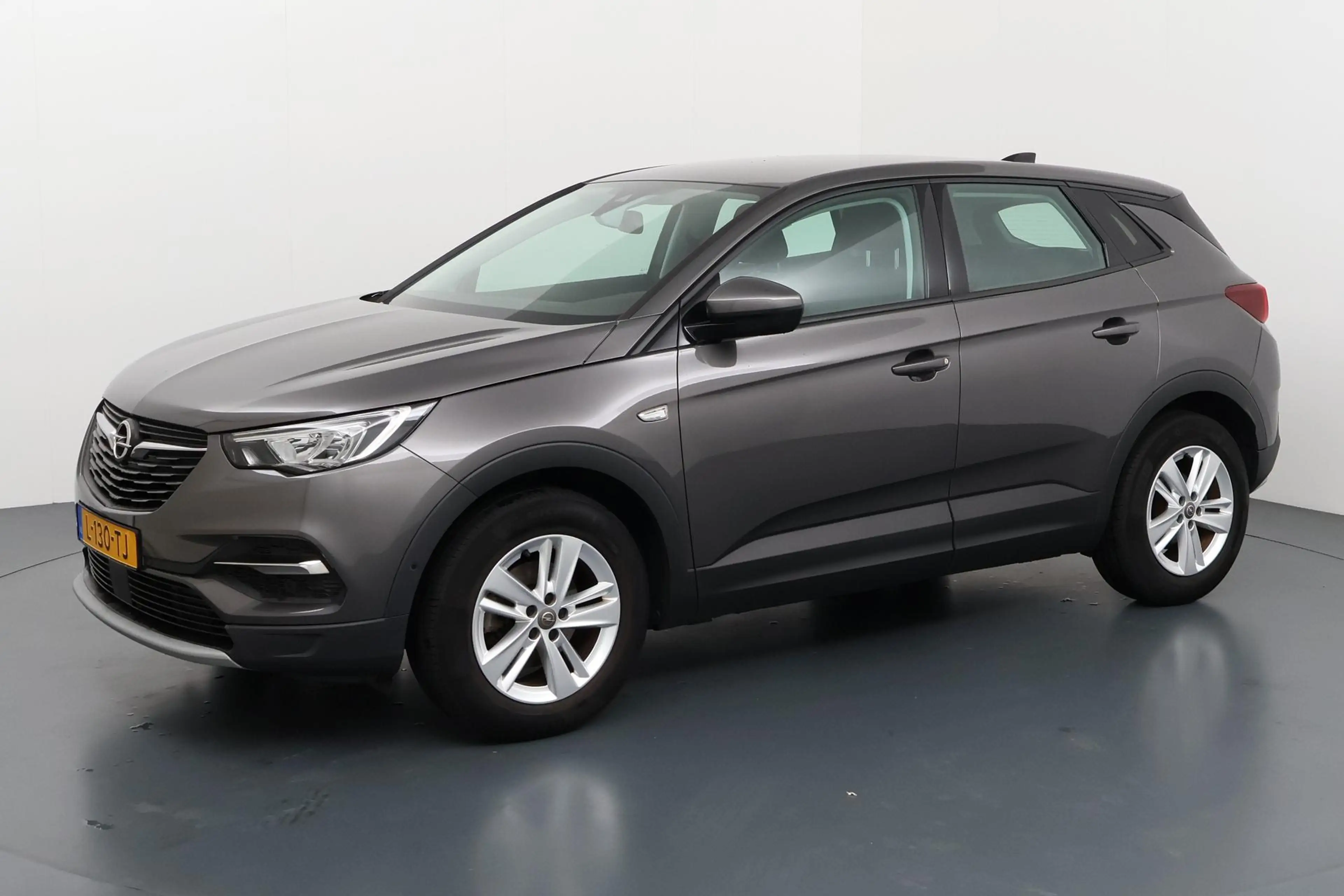 Opel Grandland X 1.2 Turbo Elegance Comfortabele SUV met moderne ui — photo 19