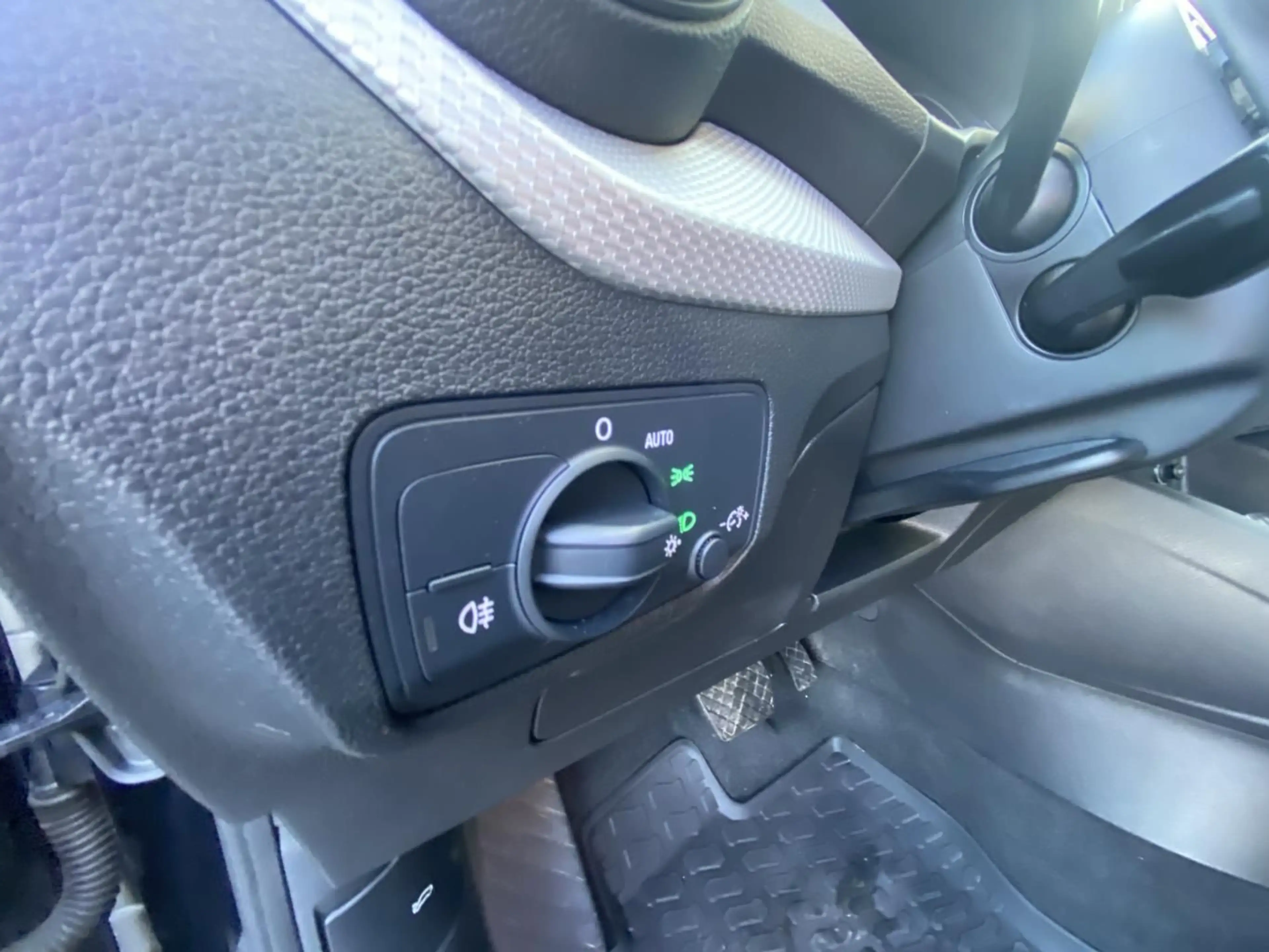 Audi Q2 35 1.5 TFSI S-tronic advanced NAVI+KAMERA+LED — photo 10