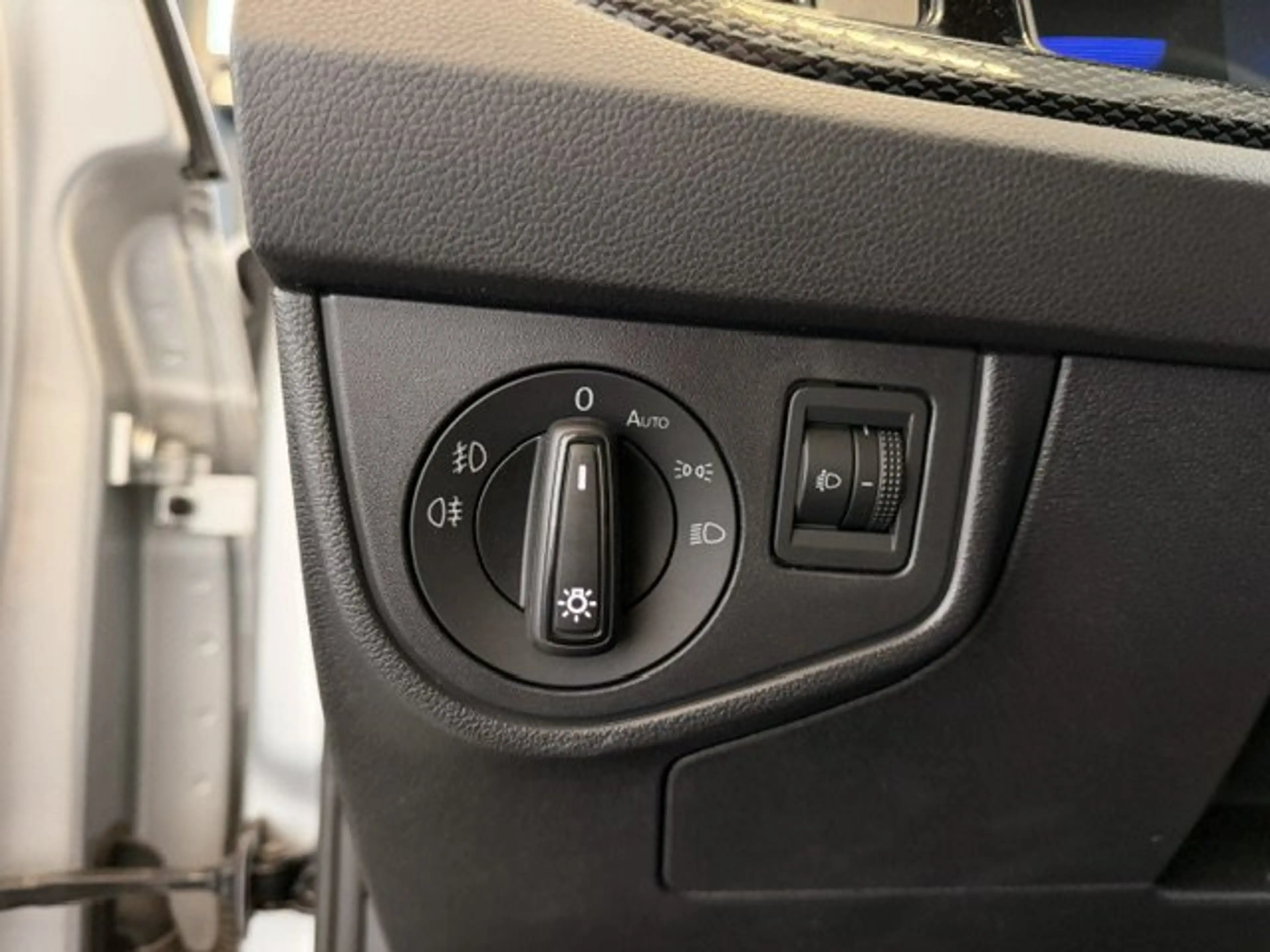 Volkswagen Polo LIFE BENZINE MET SLECHTS 33000KM!!!! — photo 13