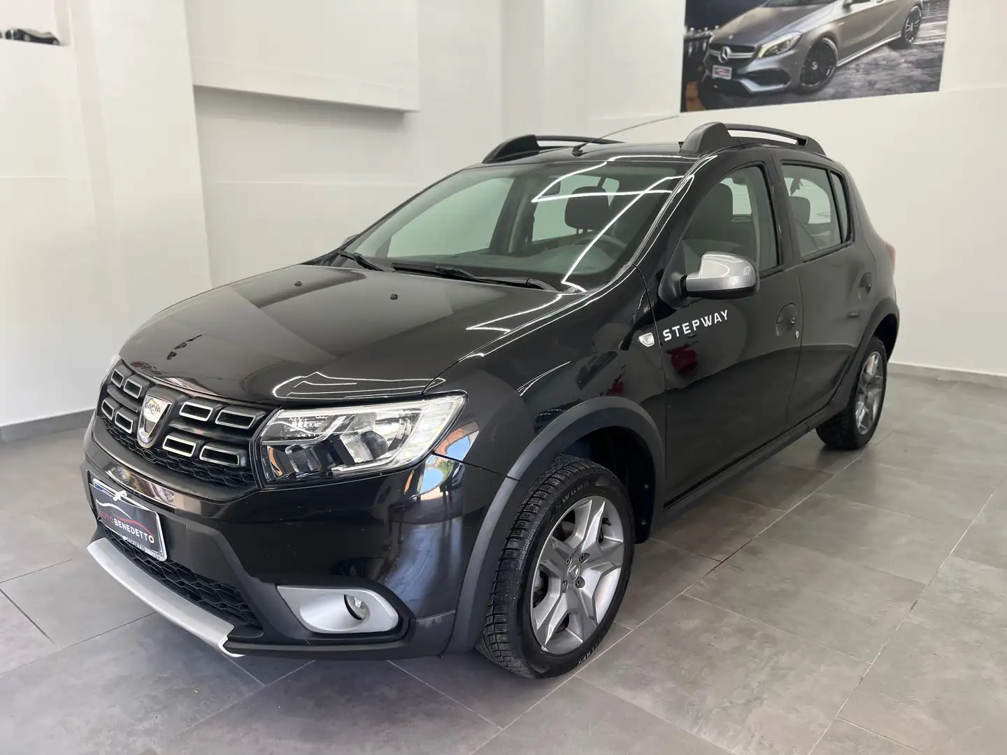 Dacia Sandero Sandero II 2017 Stepway Stepway 1.0 sce Access s Czarny - 2