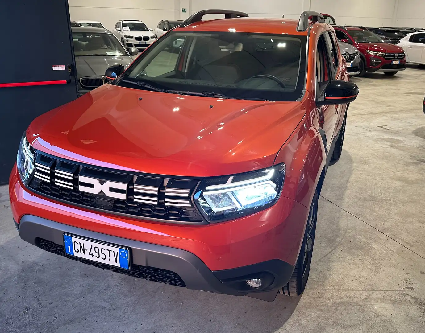 Dacia Duster 1.0 tce SL Extreme Gpl 100cv Oranje - 1