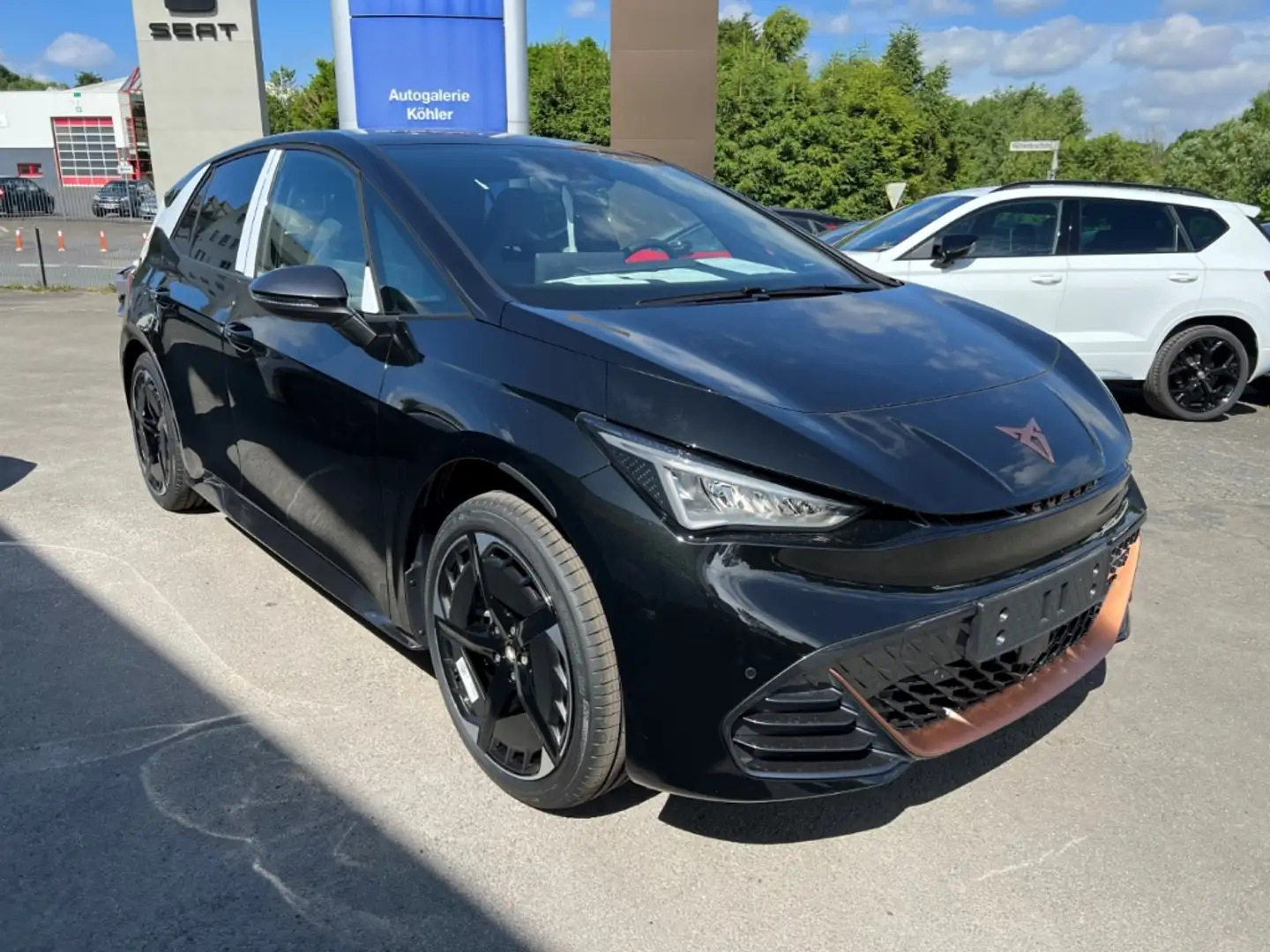 CUPRA Born Edition Dynamic 170 kW / 79 kWh Sennheiser Schwarz - 2