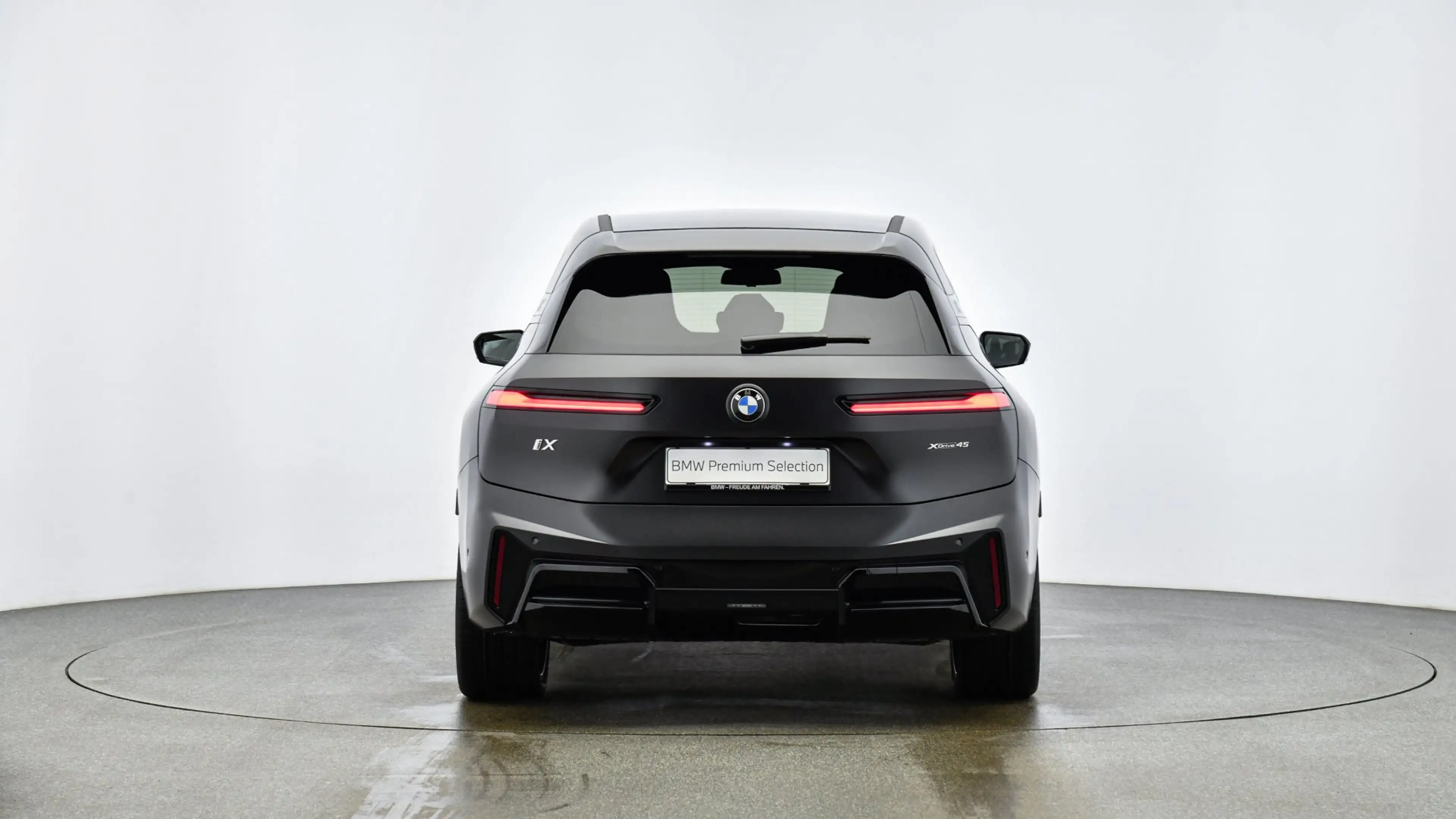 BMW iX xDrive45 *M-Sportpaket Pro *2-Achs Luftfederung *AHK — photo 5