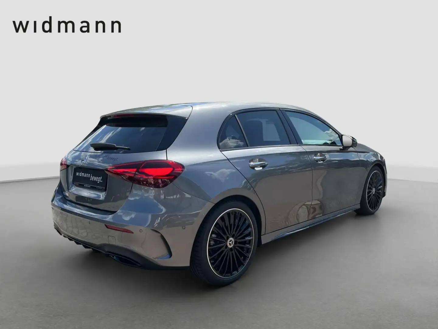Mercedes-Benz A 200 Kompaktlimousine Pano Night SpurW W-Paket Gris - 2