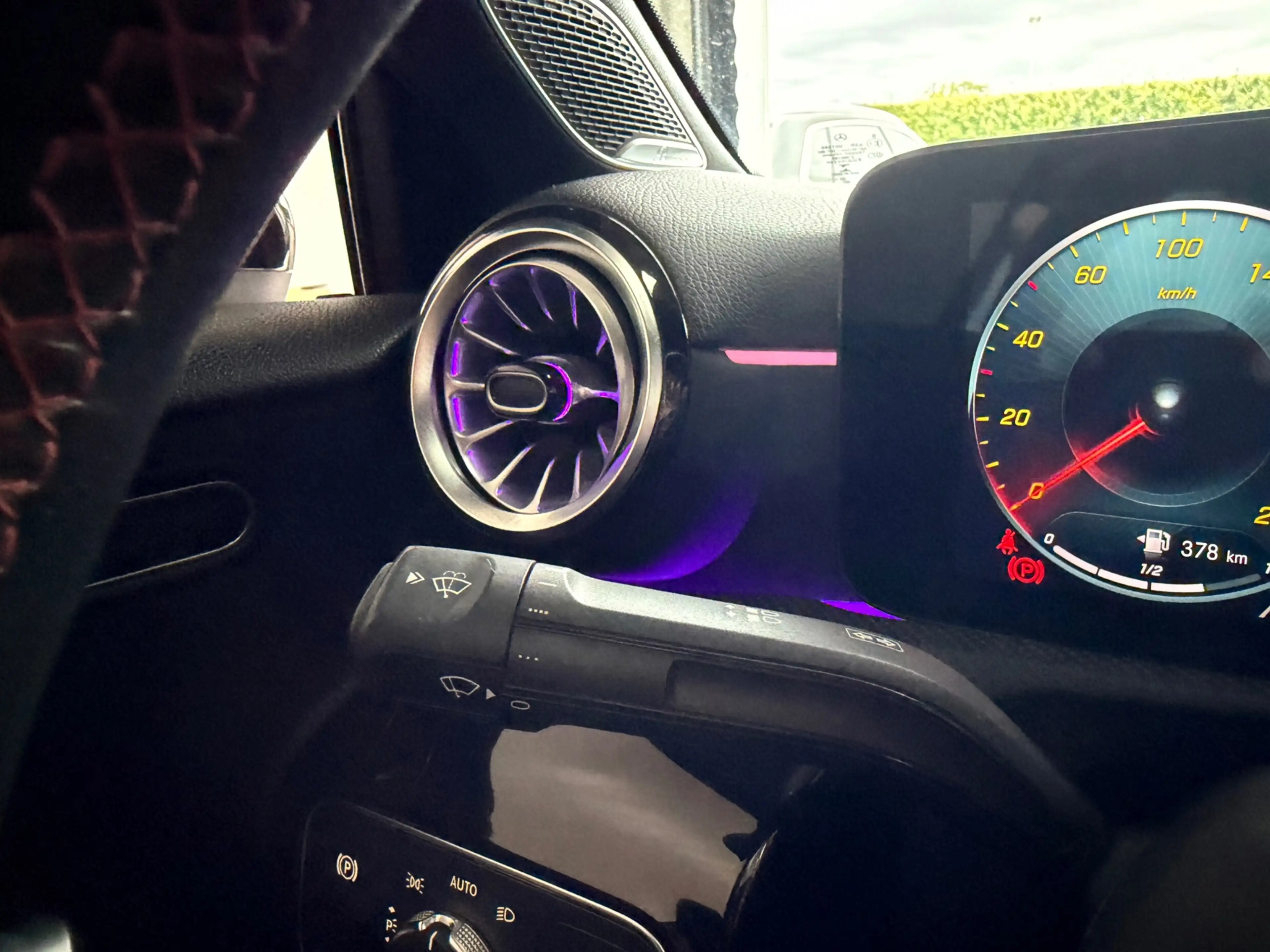 Mercedes-Benz A 200 Business Solution AMG, burmester, achteruitrijcame — photo 31