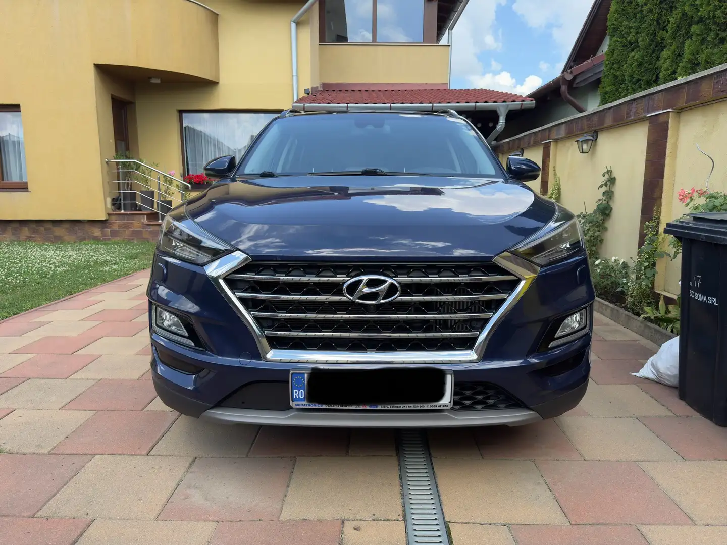 Hyundai TUCSON blue 2.0 CRDi 4WD Aut. Premium - 1