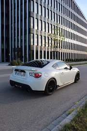 2.0i Sport