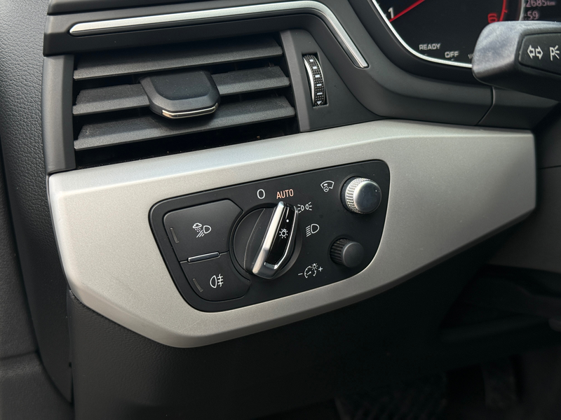 Audi A4 *Keyless*Headup*PDC* — photo 15