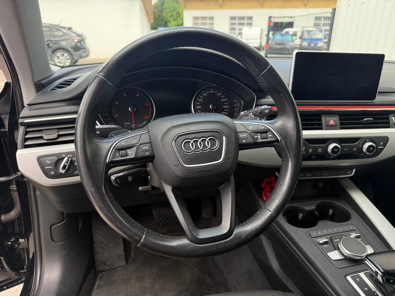 Audi A4 *Keyless*Headup*PDC* — photo 9