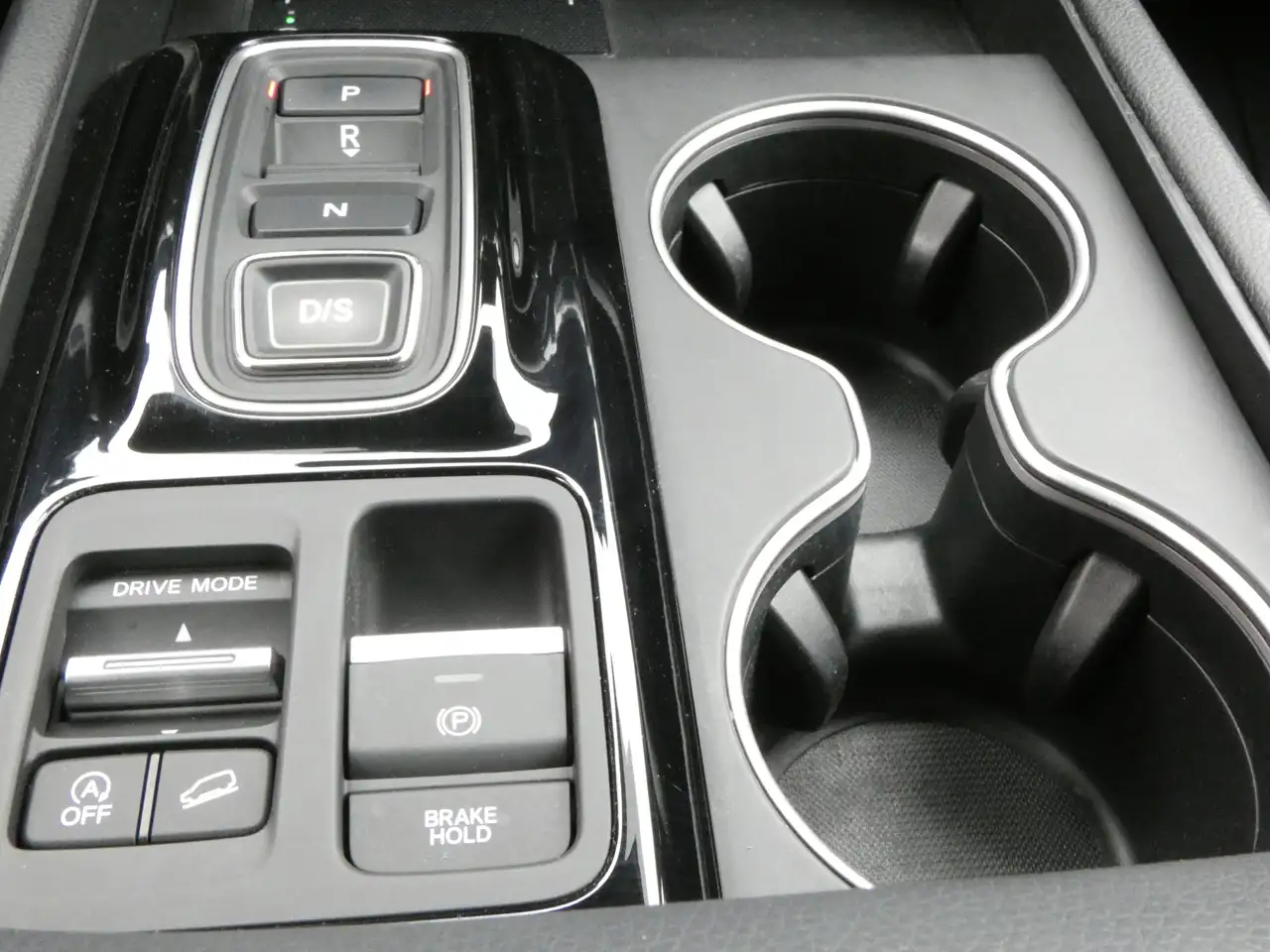 Honda Pilot снимка Honda Pilot
