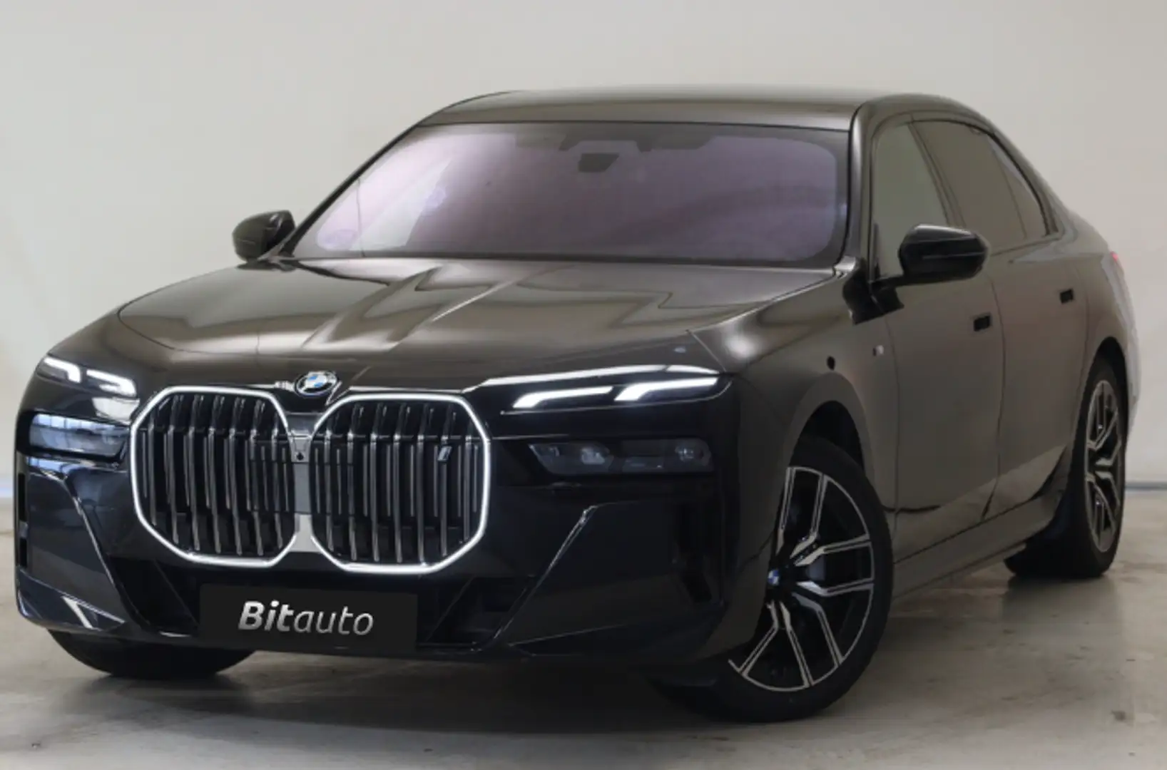 BMW i7 xDrive 60 M Sport Negro - 1