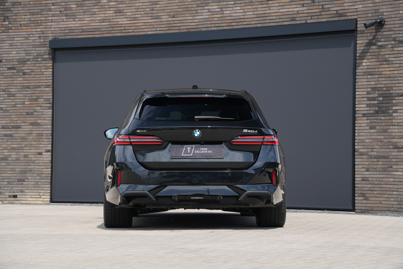 BMW 540 5-serie Touring 540d xDrive M Sport Pro | Trekhaak — photo 19