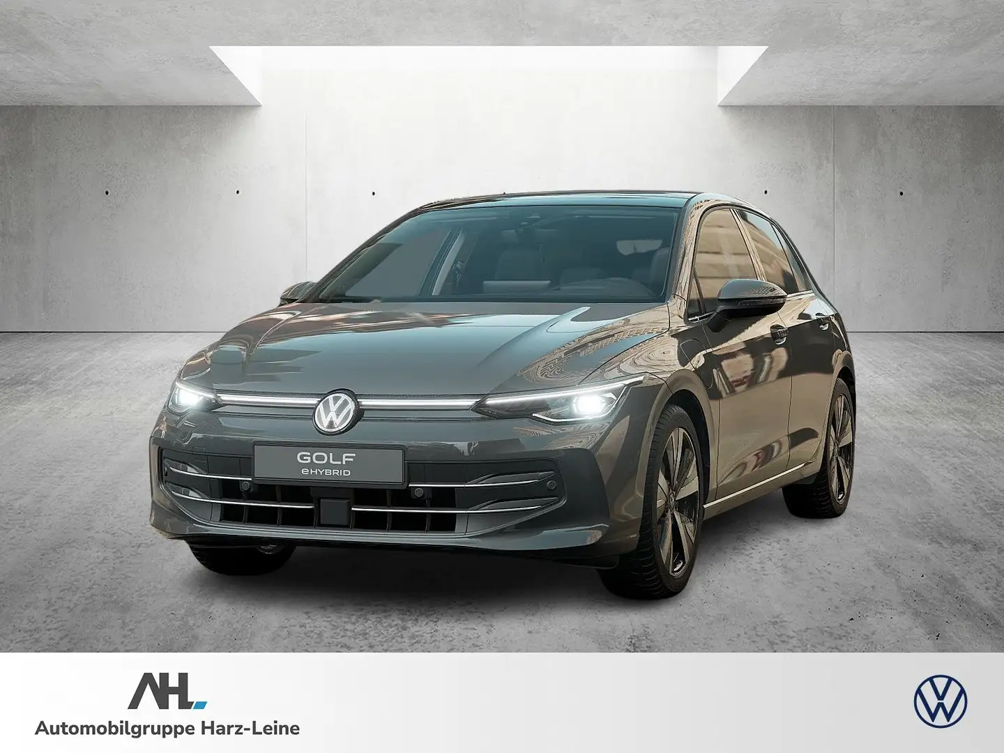 Volkswagen Golf Style 1.5 eHybrid *NAVI*AHK*BUSINESS*PANO*IQ.LIGHT Grau - 1