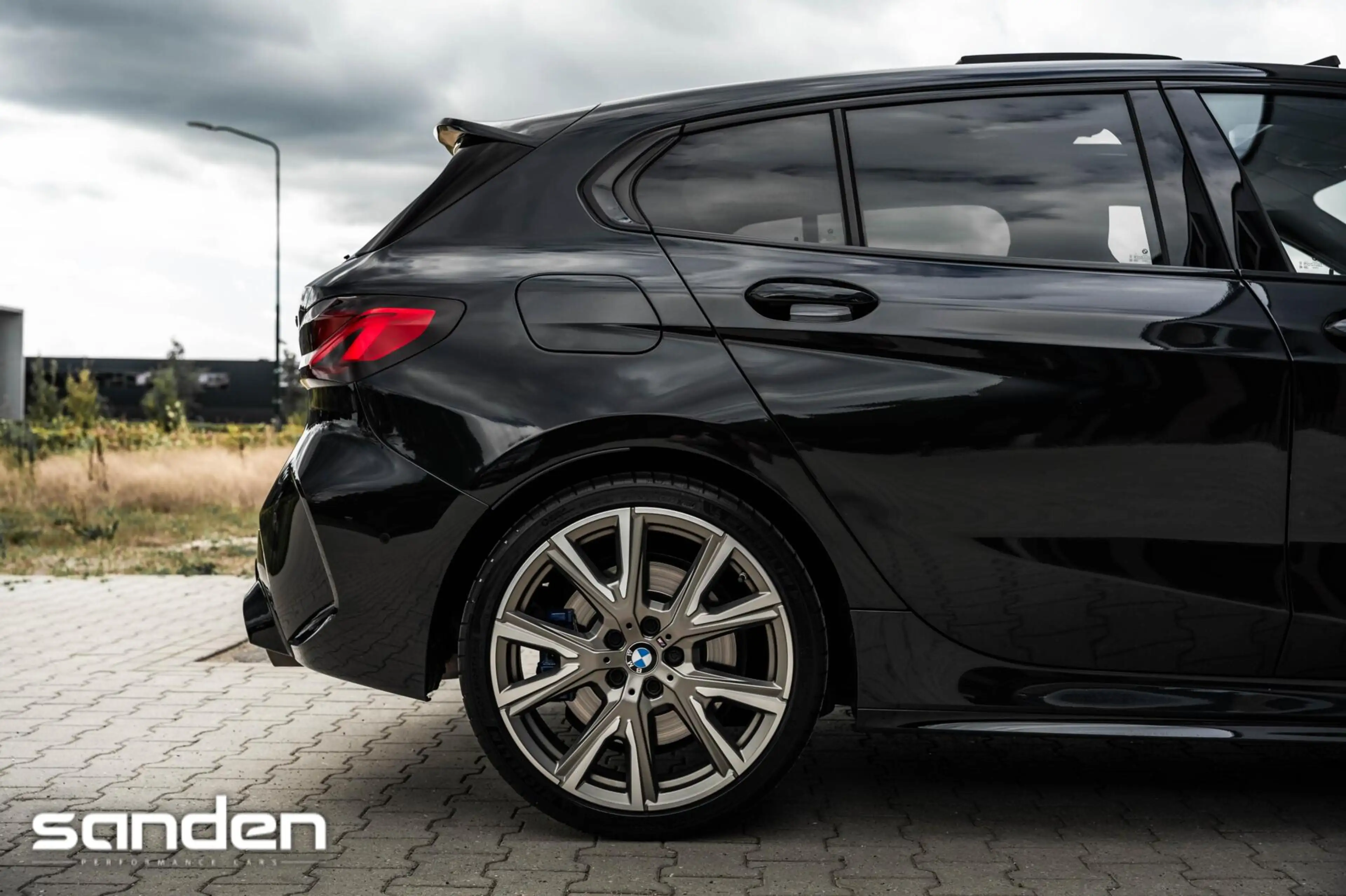 BMW 135 1-serie M135i xDrive M Sport|Pano|H/K|Sportstoel|H — photo 31