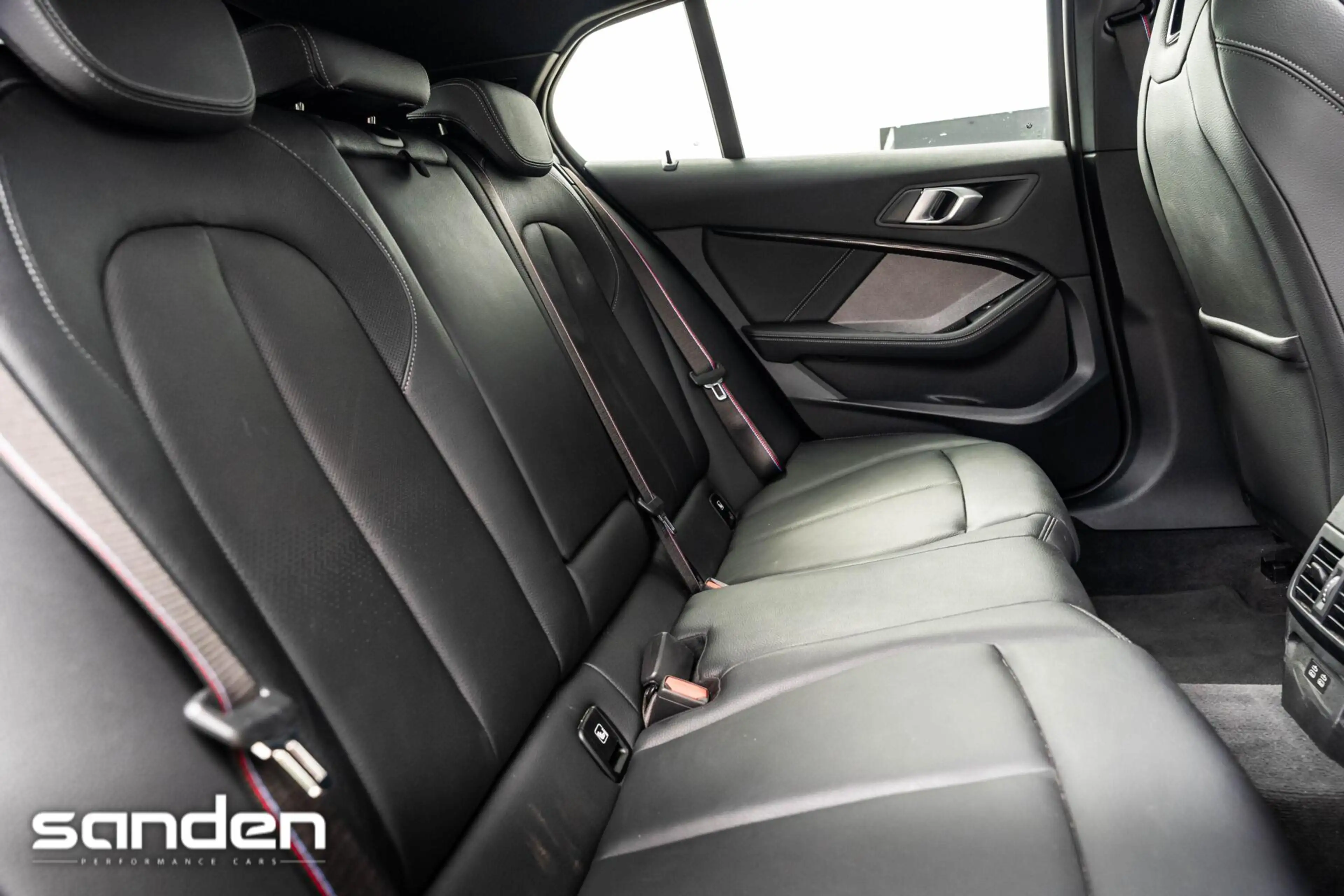 BMW 135 1-serie M135i xDrive M Sport|Pano|H/K|Sportstoel|H — photo 45