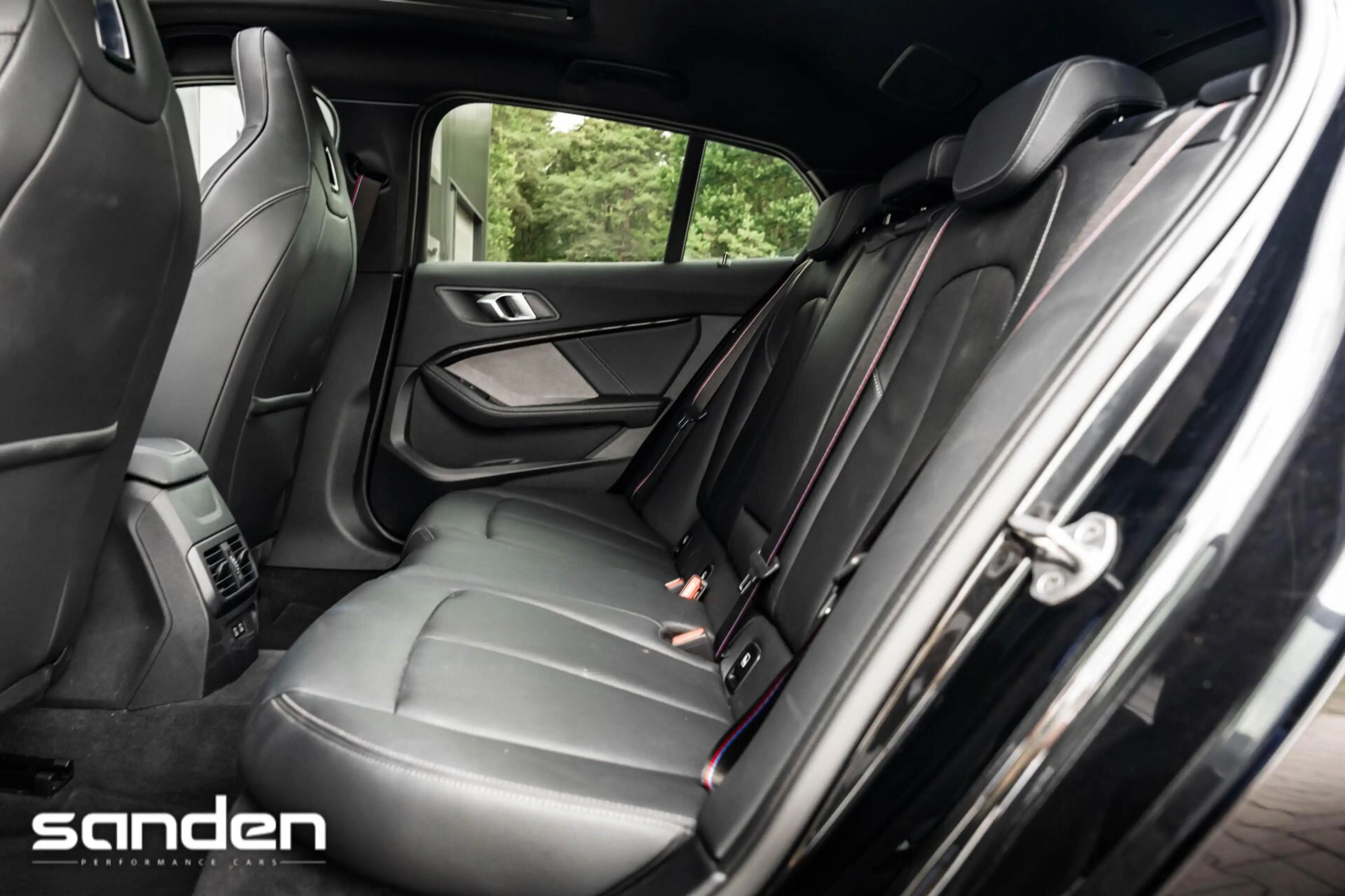 BMW 135 1-serie M135i xDrive M Sport|Pano|H/K|Sportstoel|H — photo 41