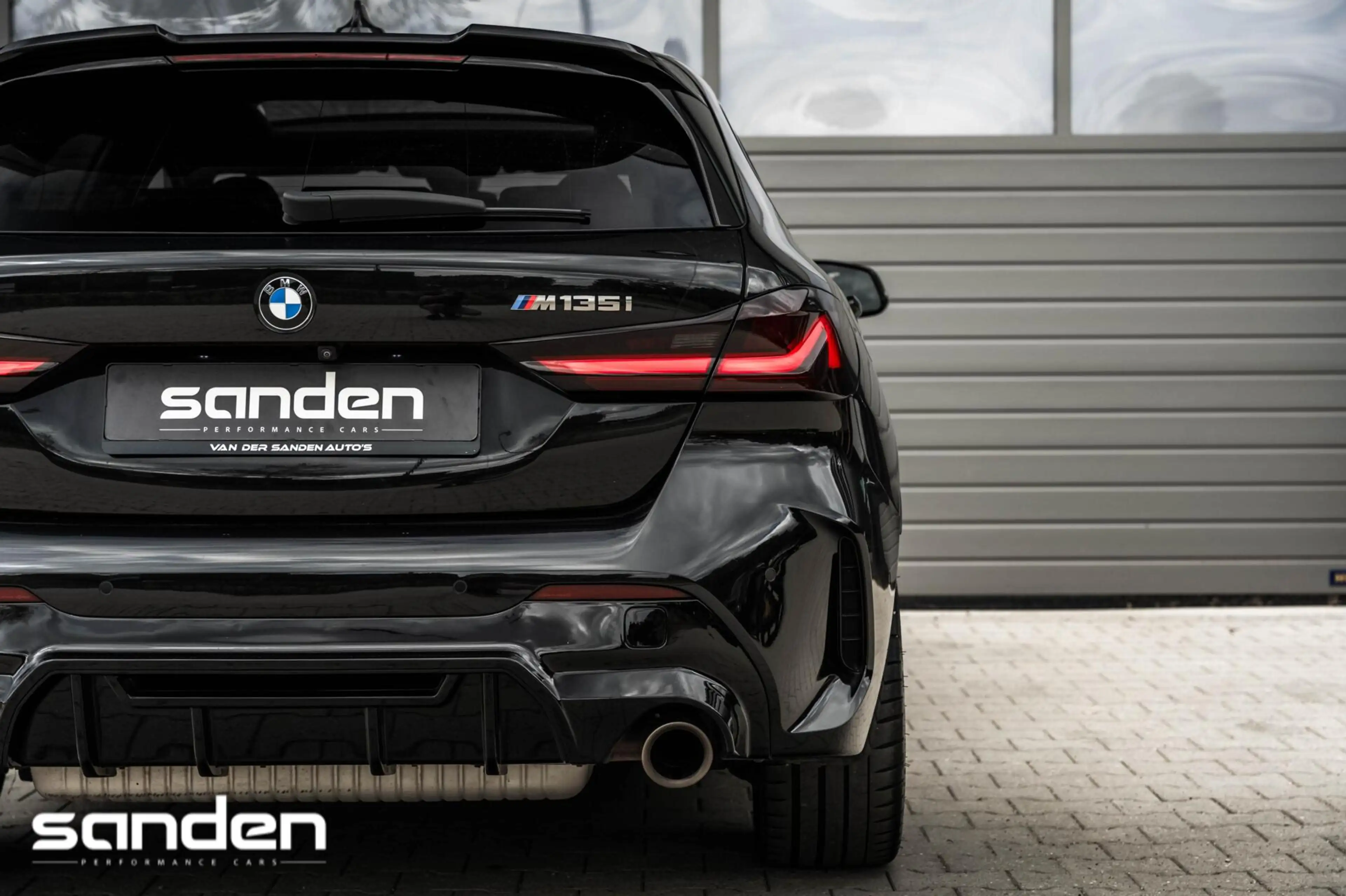 BMW 135 1-serie M135i xDrive M Sport|Pano|H/K|Sportstoel|H — photo 17