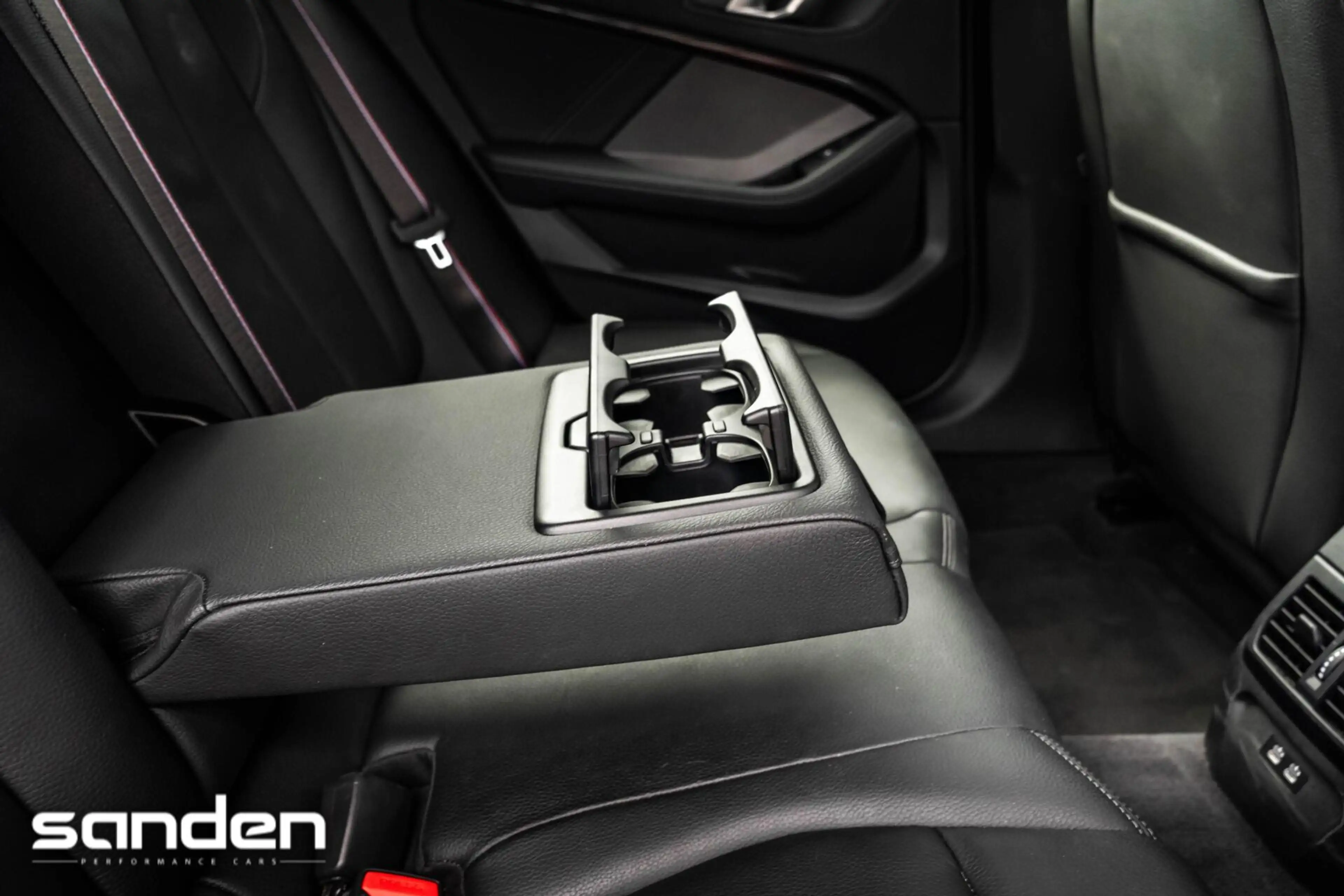 BMW 135 1-serie M135i xDrive M Sport|Pano|H/K|Sportstoel|H — photo 43