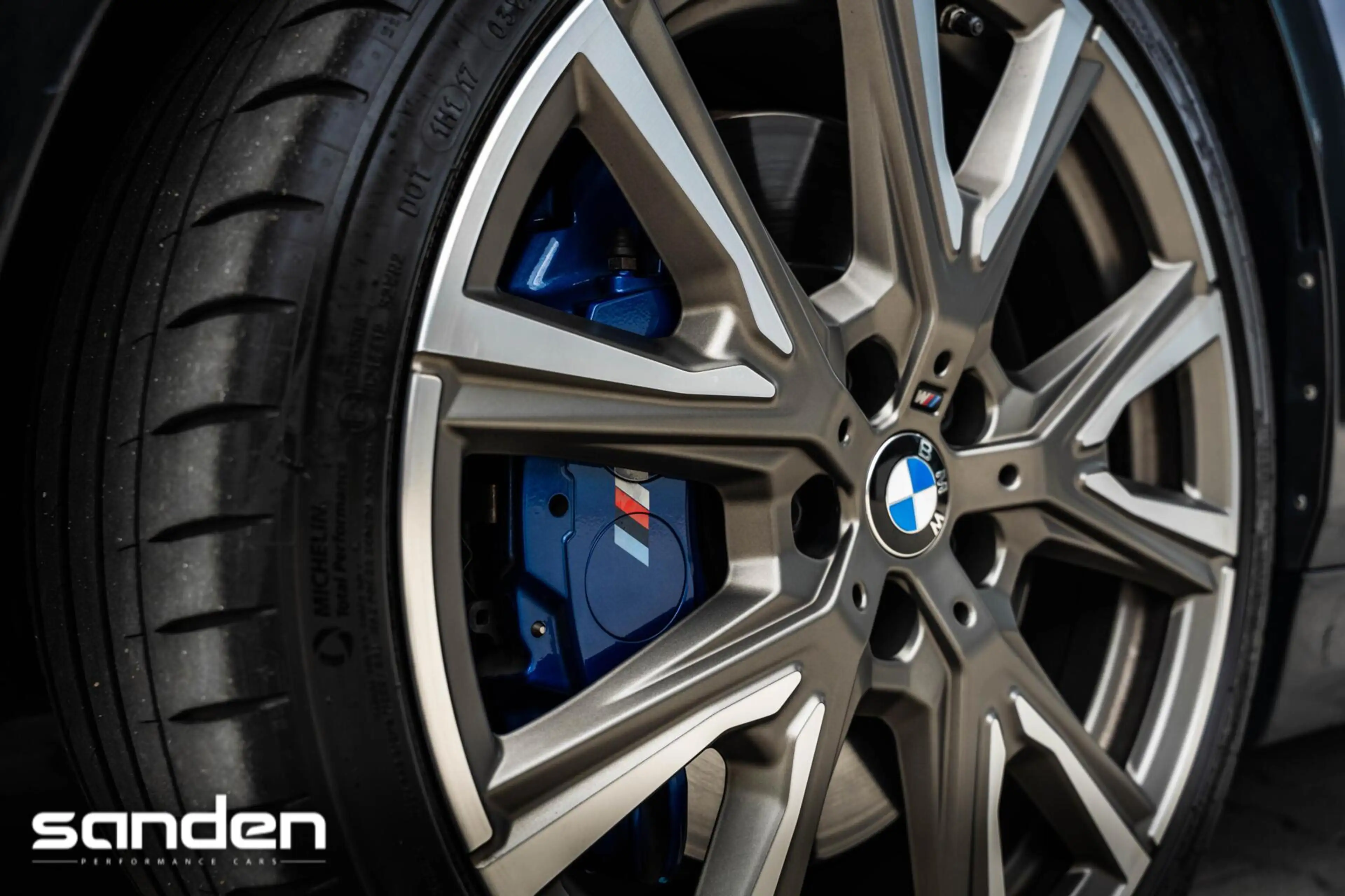 BMW 135 1-serie M135i xDrive M Sport|Pano|H/K|Sportstoel|H — photo 33