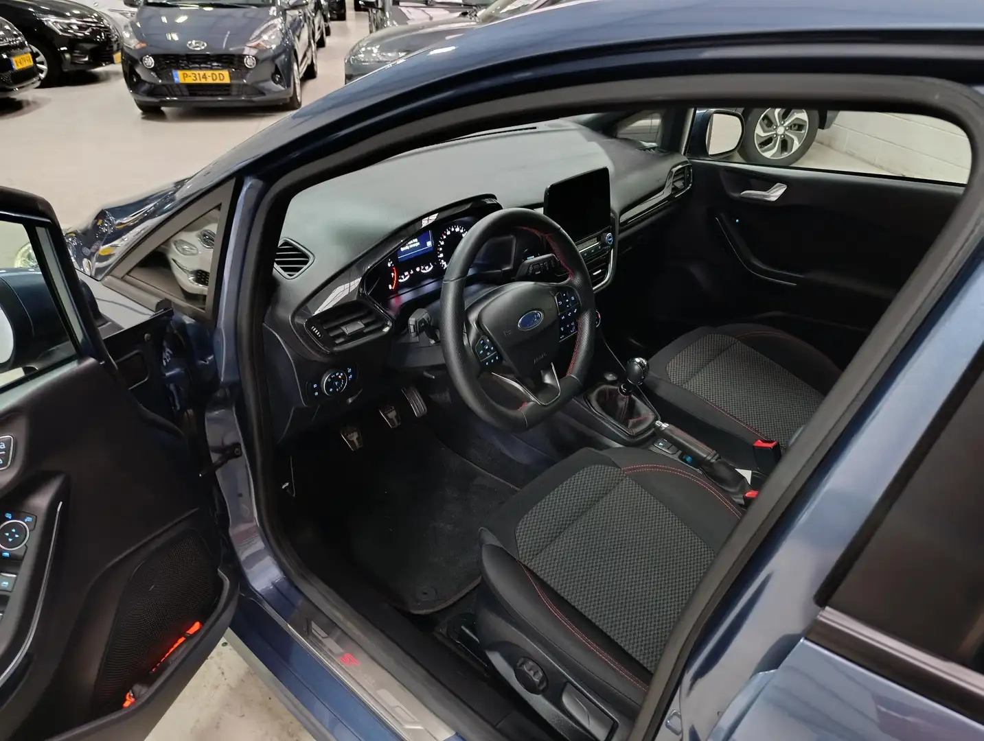 Ford Fiesta 1.0 EcoBoost ST-Line Airco | Audio | Lmv | Cv op a Blauw - 2