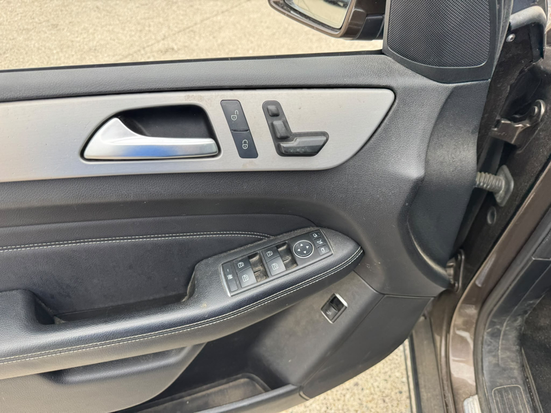 Mercedes-Benz ML 250 M-klasse BlueTEC — photo 2