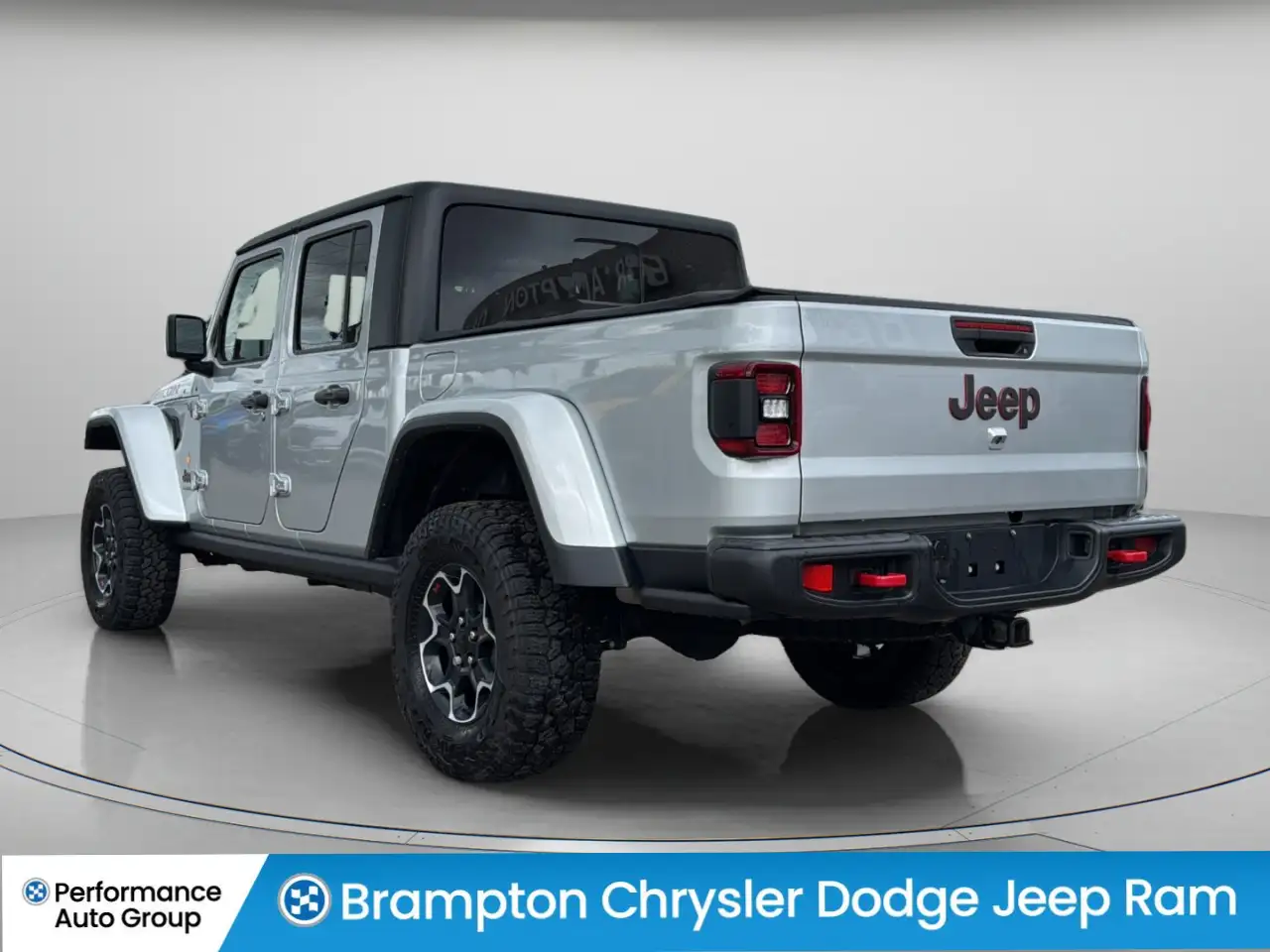 Jeep Gladiator photo Jeep Gladiator
