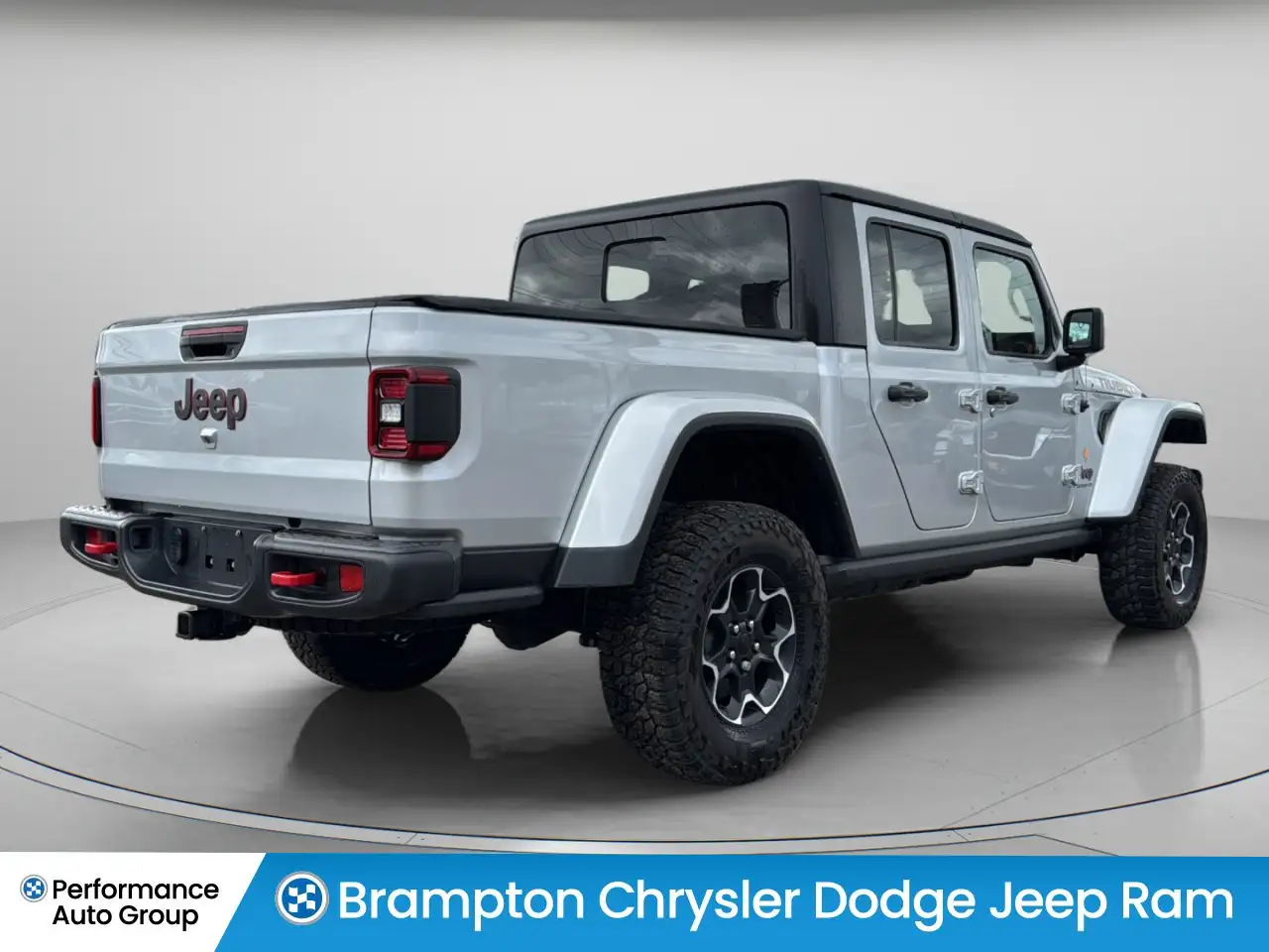 Jeep Gladiator photo Jeep Gladiator