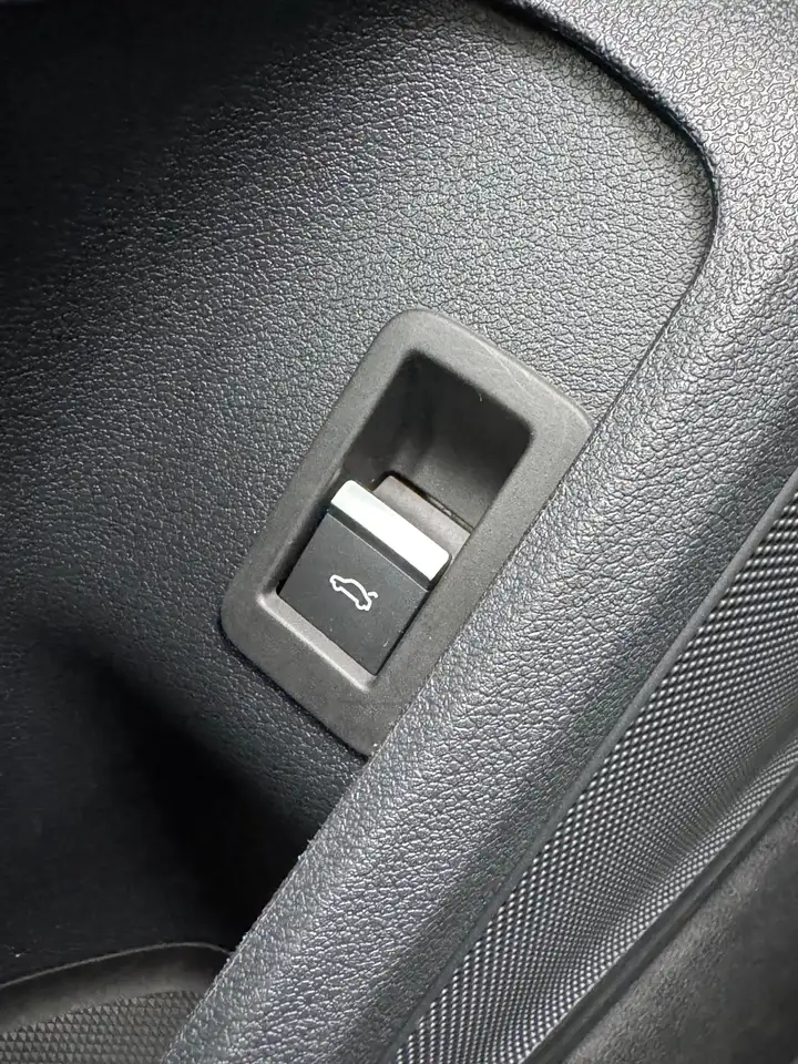 Audi A4 Avant 35 TFSI Business Edition S tronic Prête à Immatriculer État Neuf!, миниатюра 11