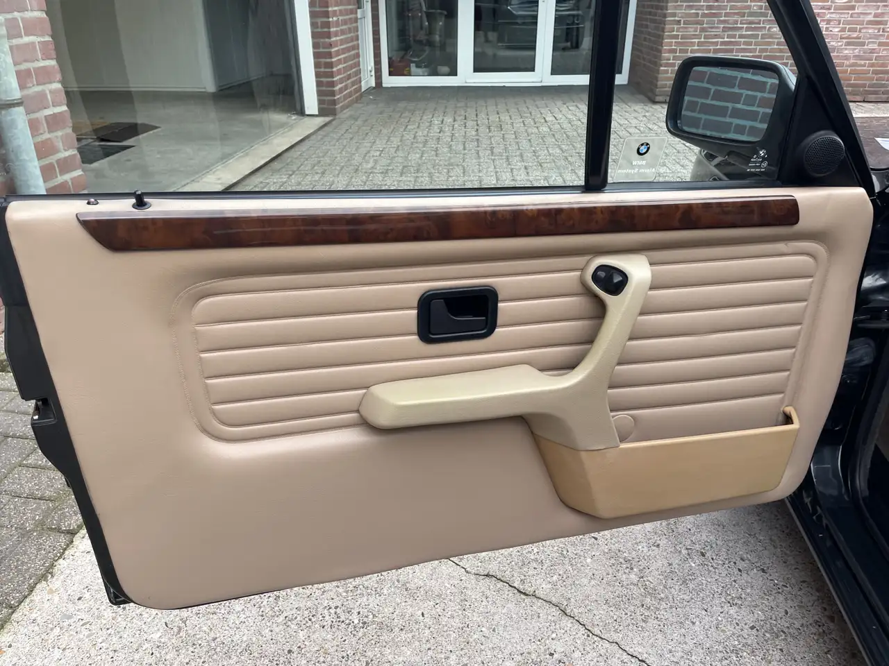 BMW 320 3-serie Cabrio 320i, foto 6