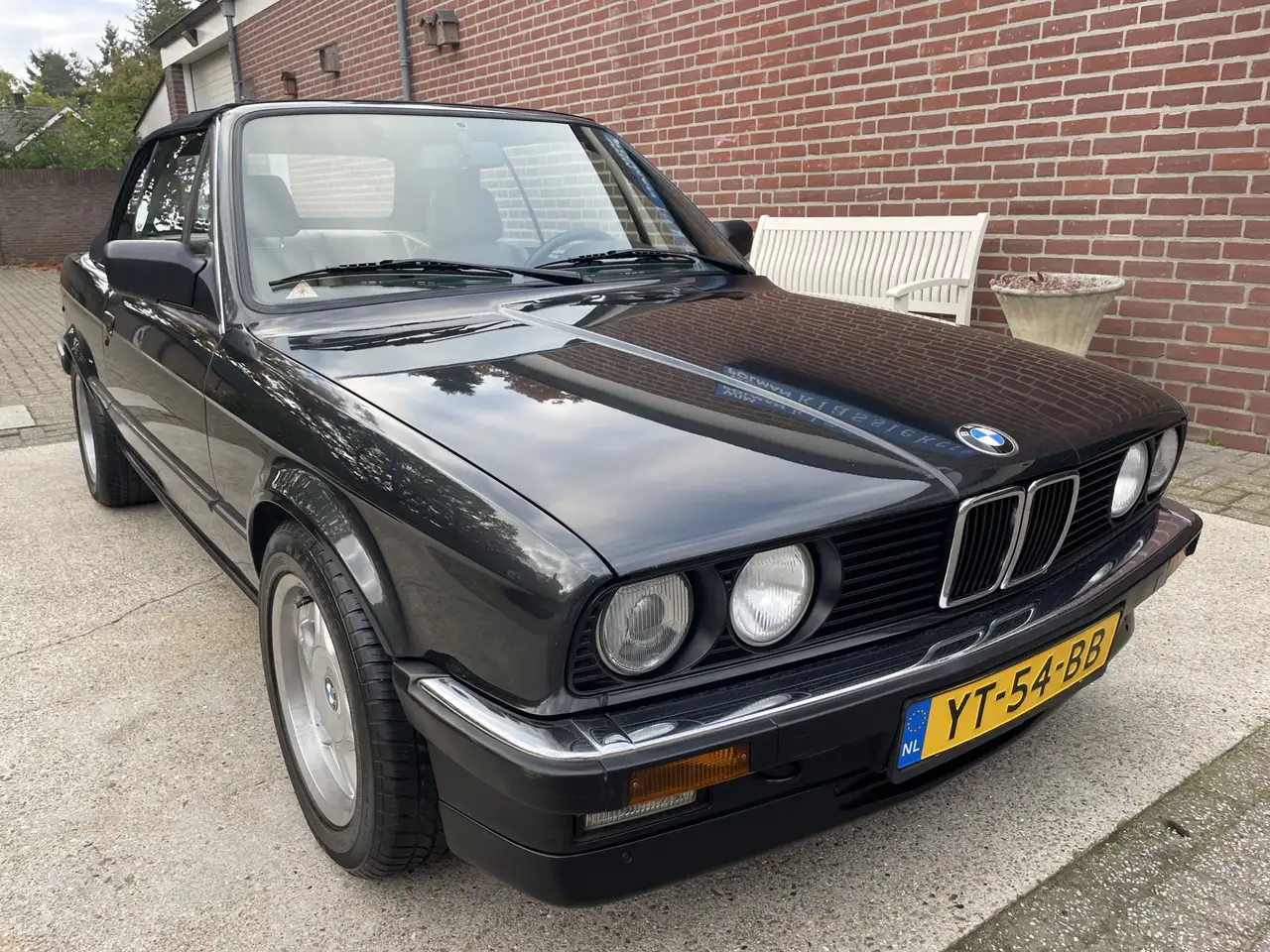 BMW 320 3-serie Cabrio 320i, foto 4