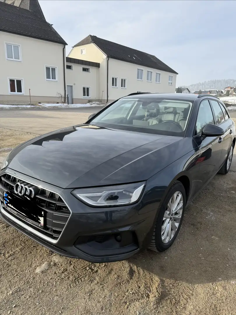Audi A4 Avant 40 TDI advanced S-tronic Grau - 2