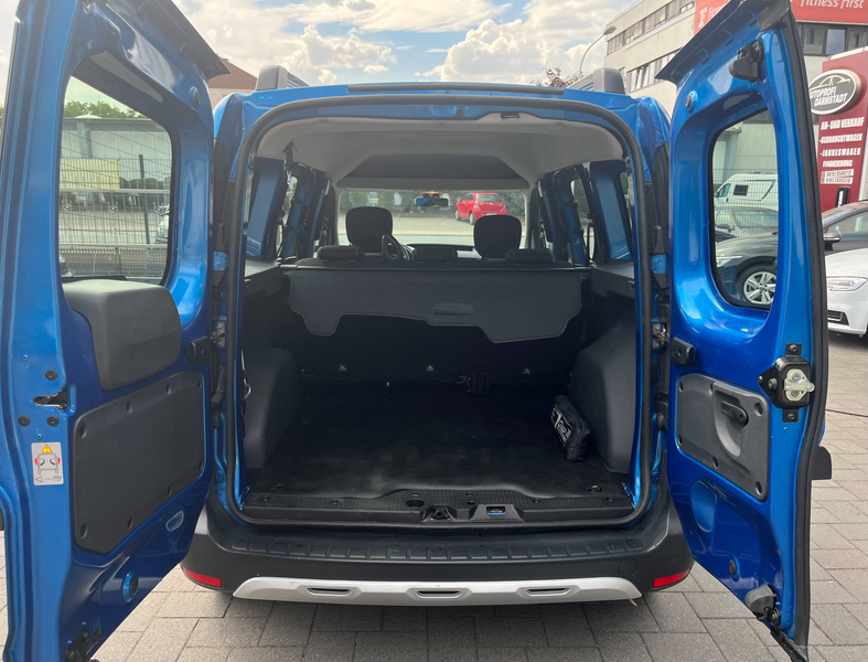 Dacia Dokker Stepway — photo 8