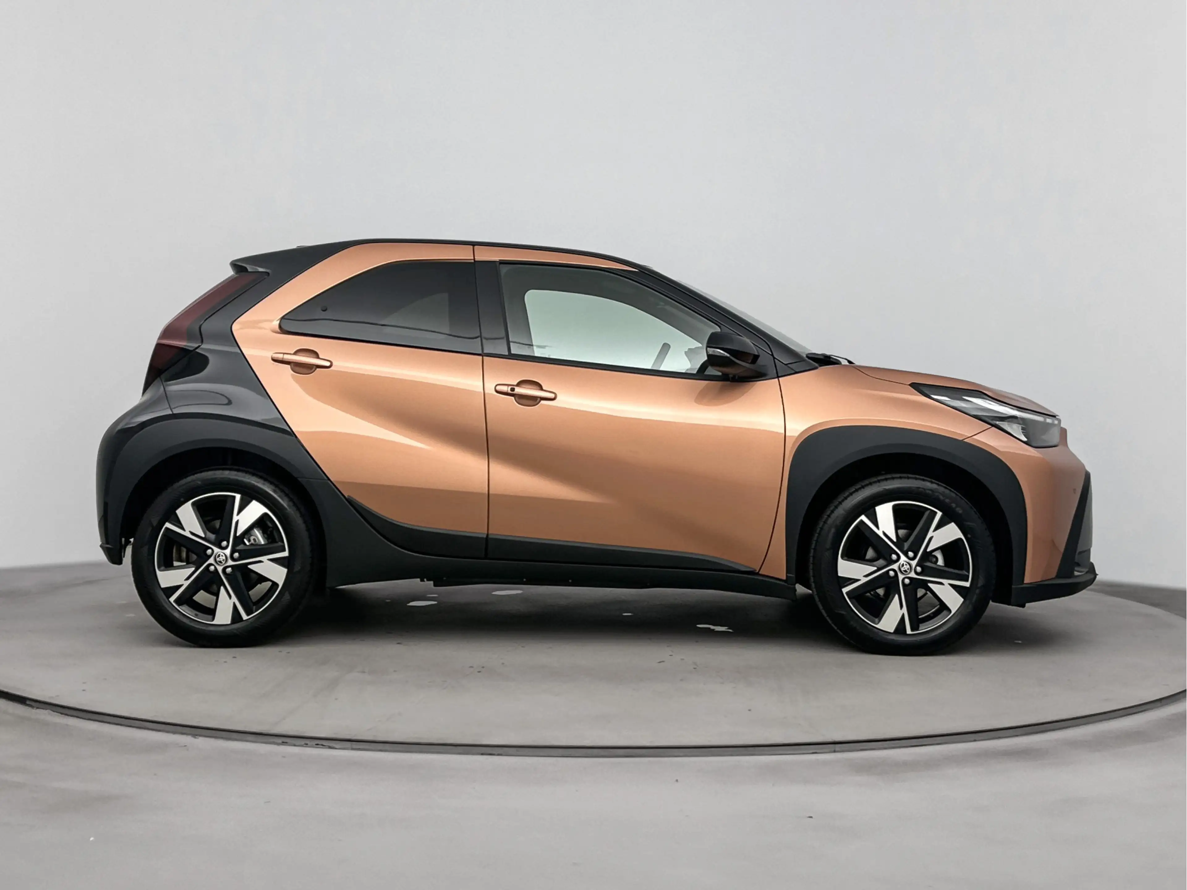 Toyota Aygo X Hybrid 115 pulse | Easy Pack | IVN 1595395 — photo 7