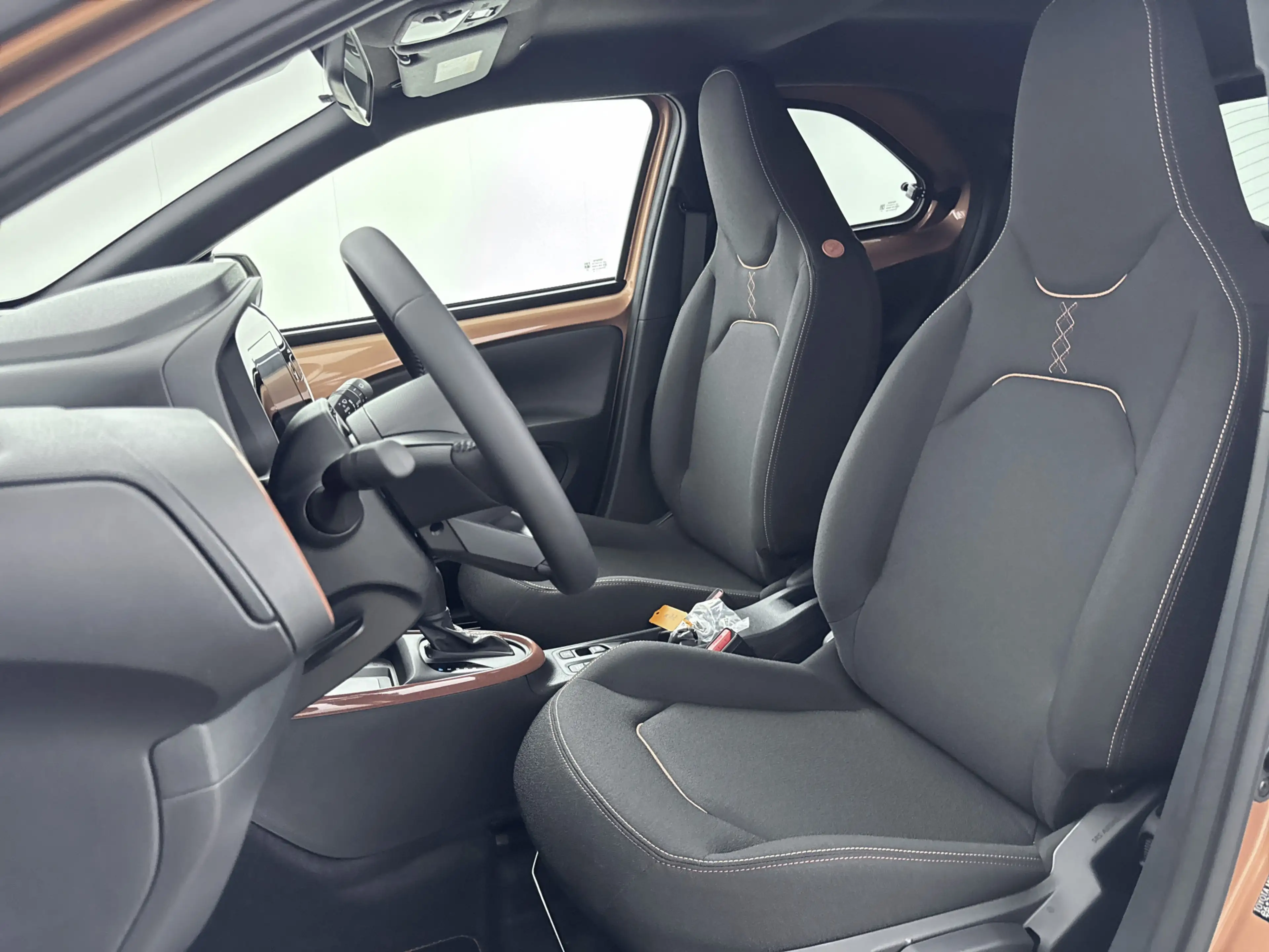 Toyota Aygo X Hybrid 115 pulse | Easy Pack | IVN 1595395 — photo 11