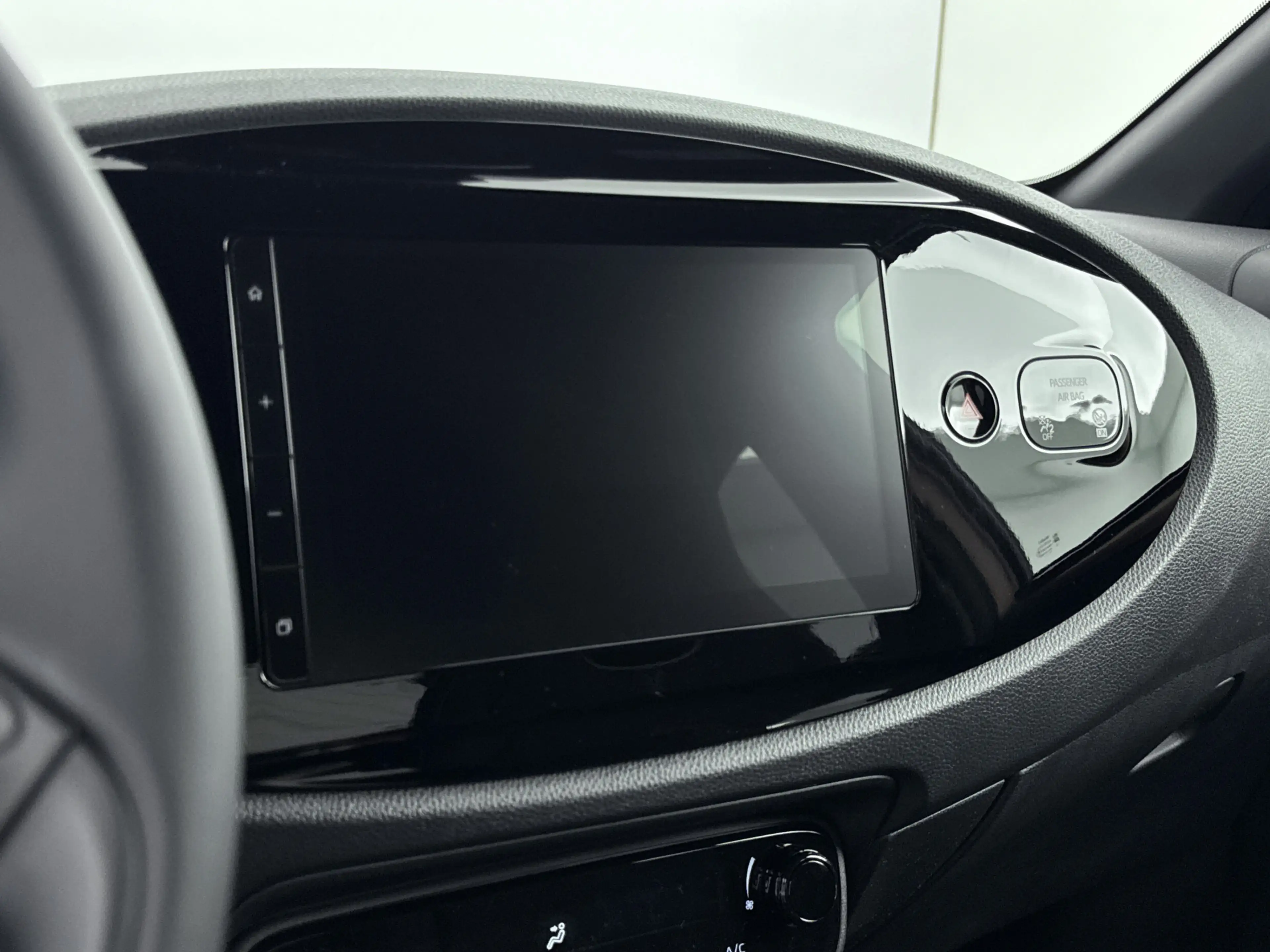 Toyota Aygo X Hybrid 115 pulse | Easy Pack | IVN 1595395 — photo 14