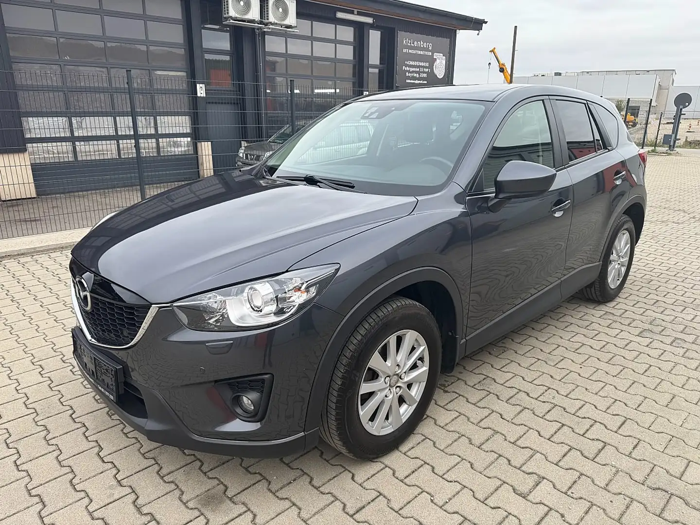 Mazda CX-5 CD150 Attraction Grau - 1