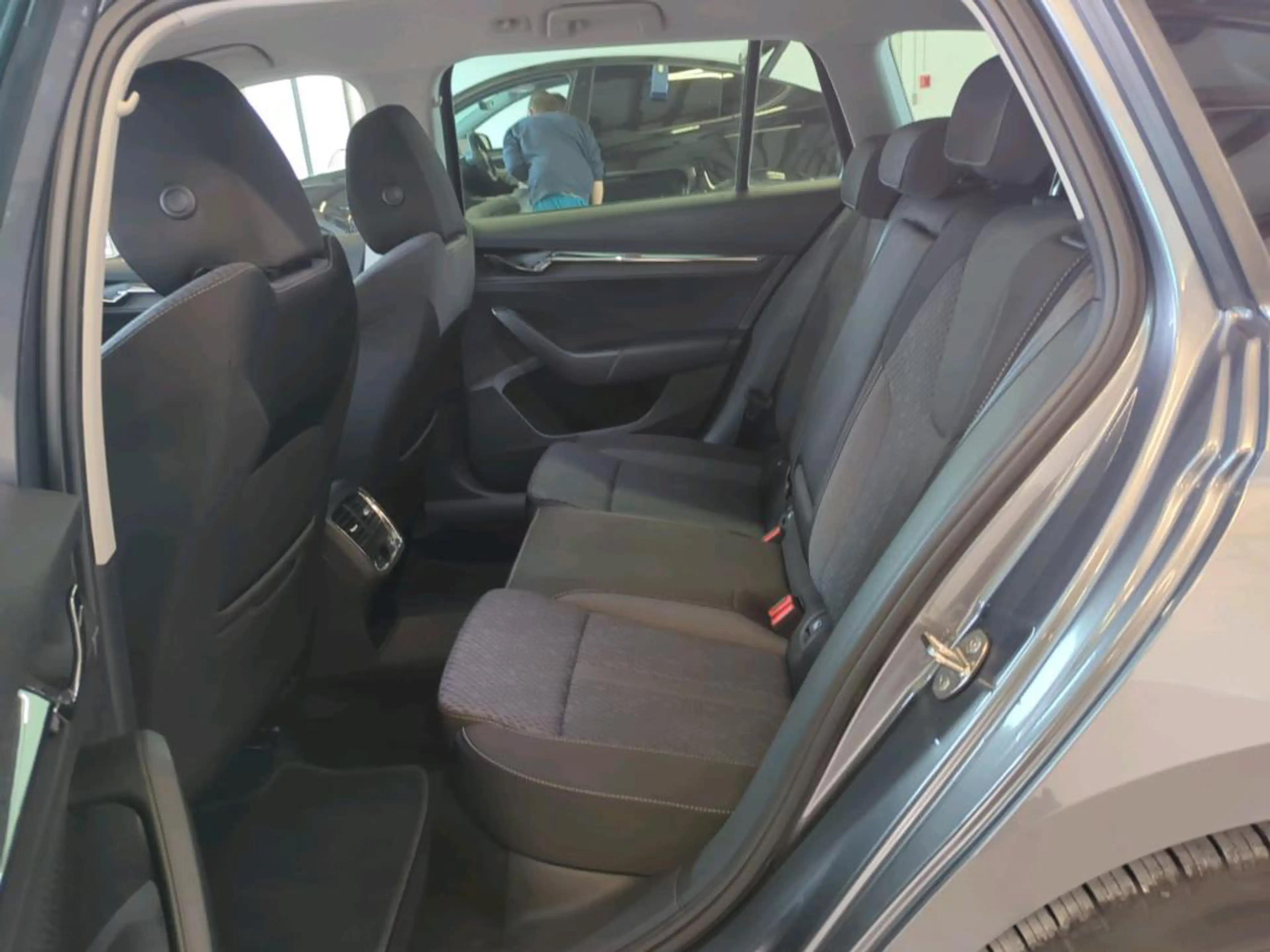 BMW X3 — photo 9