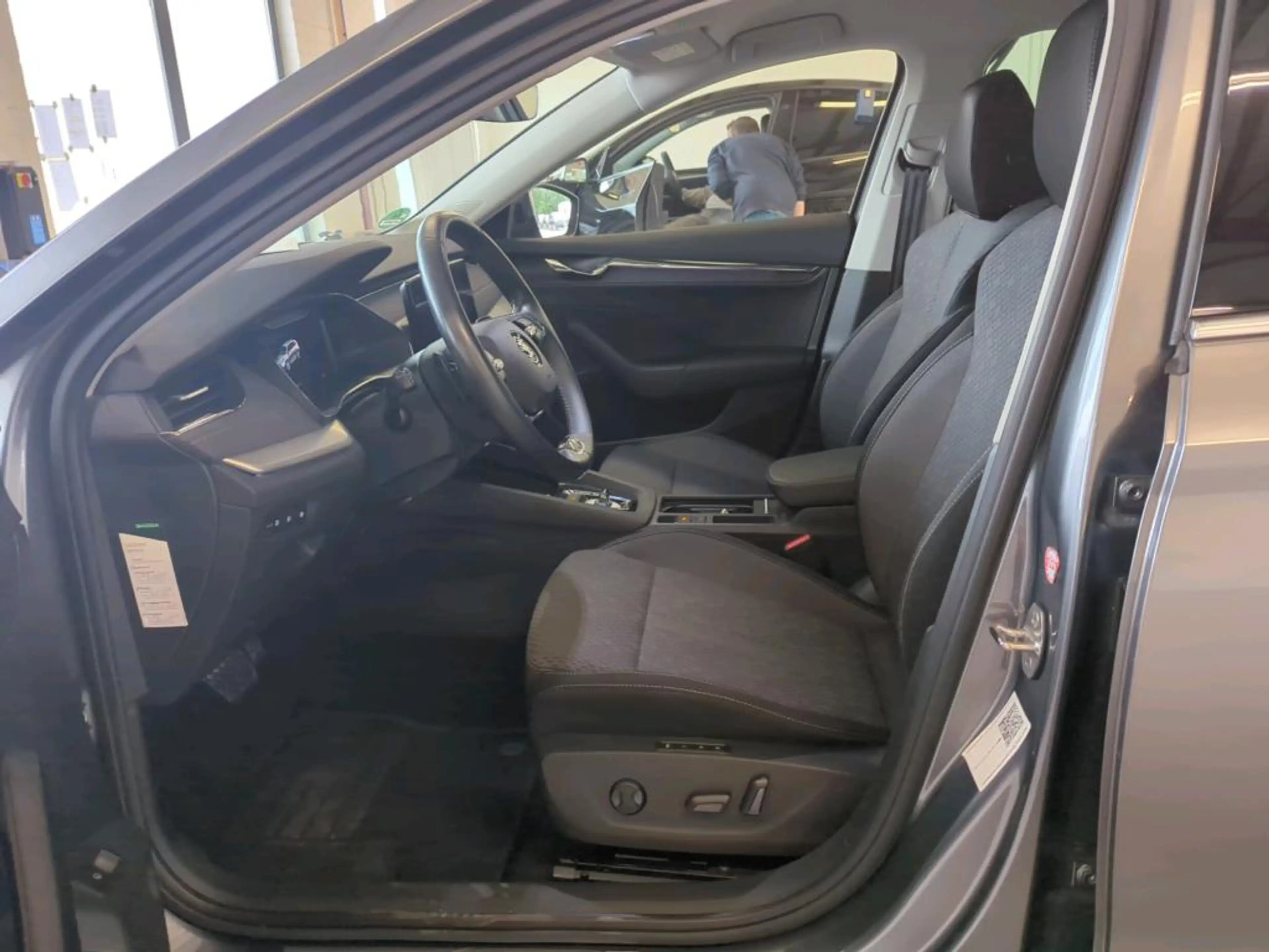 BMW X3 — photo 8