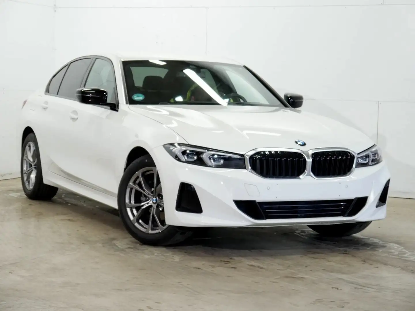 BMW 318 318i Sport+ M Shadow Widescreen Kam DrivingAs. Blanc - 2