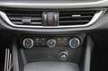 Alfa Romeo Stelvio Veloce 2.0 Q4 Tech-Pak./Bi-Xenon/Kamera 1. Hd Rot - thumbnail 11