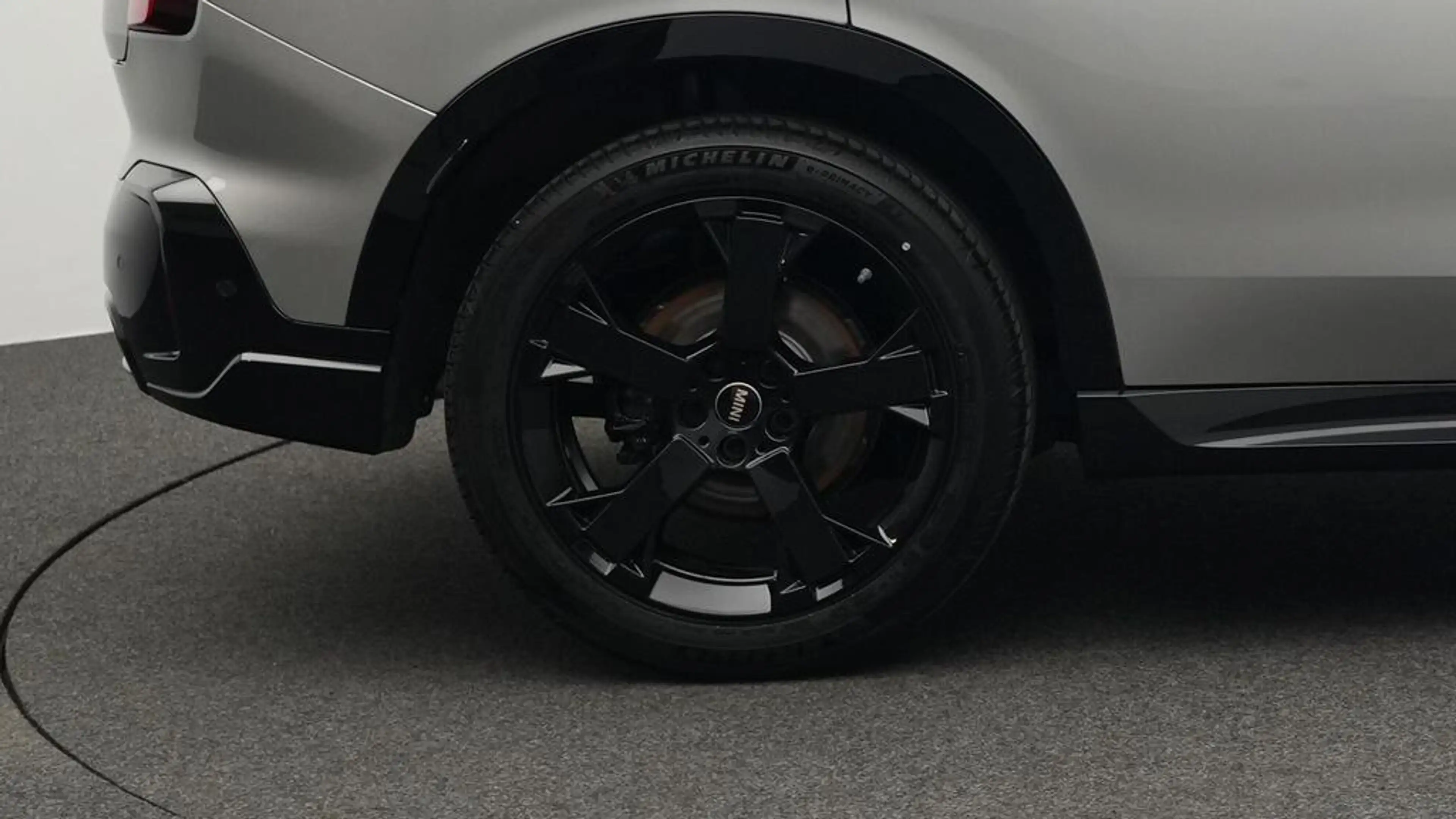 MINI Countryman S All4 John Cooper Works Trim — photo 11