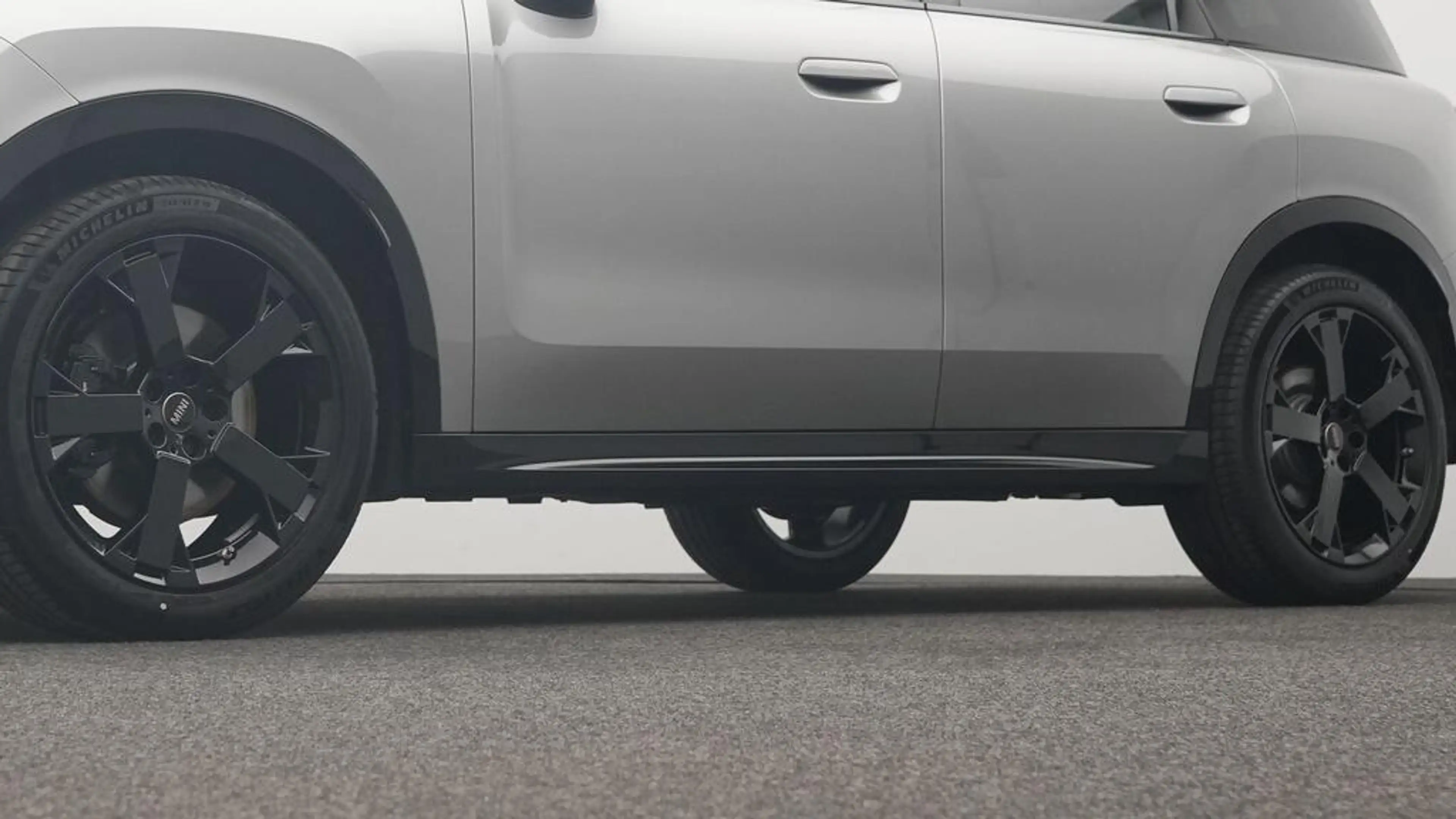 MINI Countryman S All4 John Cooper Works Trim — photo 17